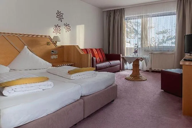 Bedroom, Bed in Sporthotel All-Inclusive