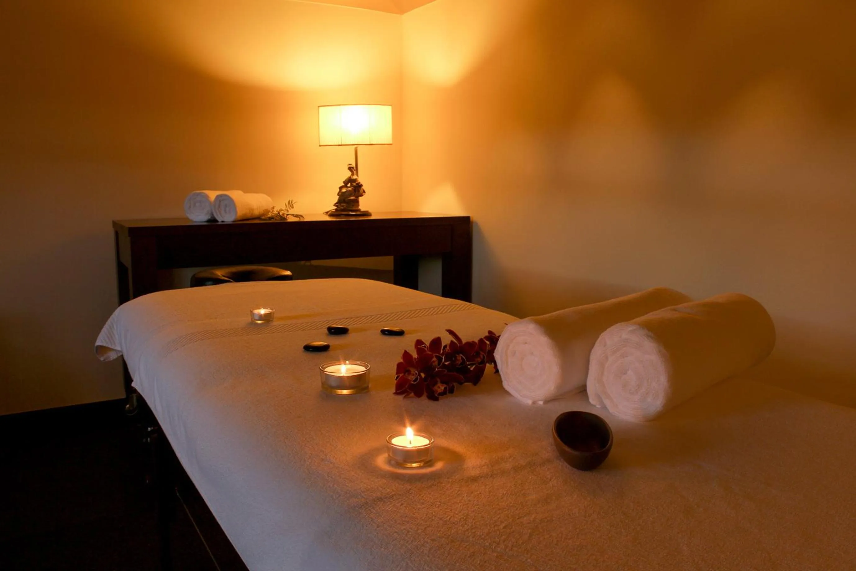 Massage, Bed in Convento Da Serta Hotel
