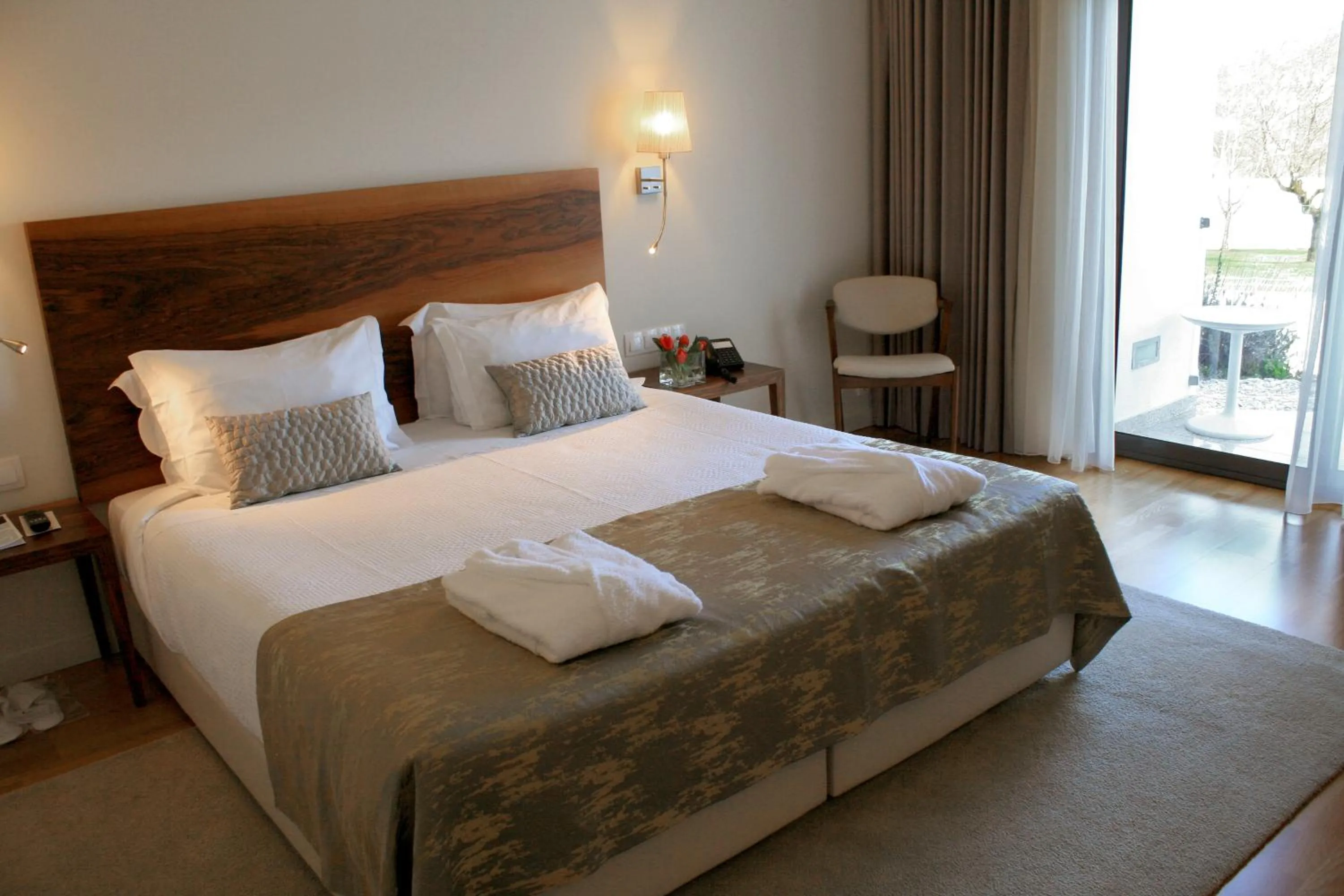 Spring, Bed in Convento Da Serta Hotel