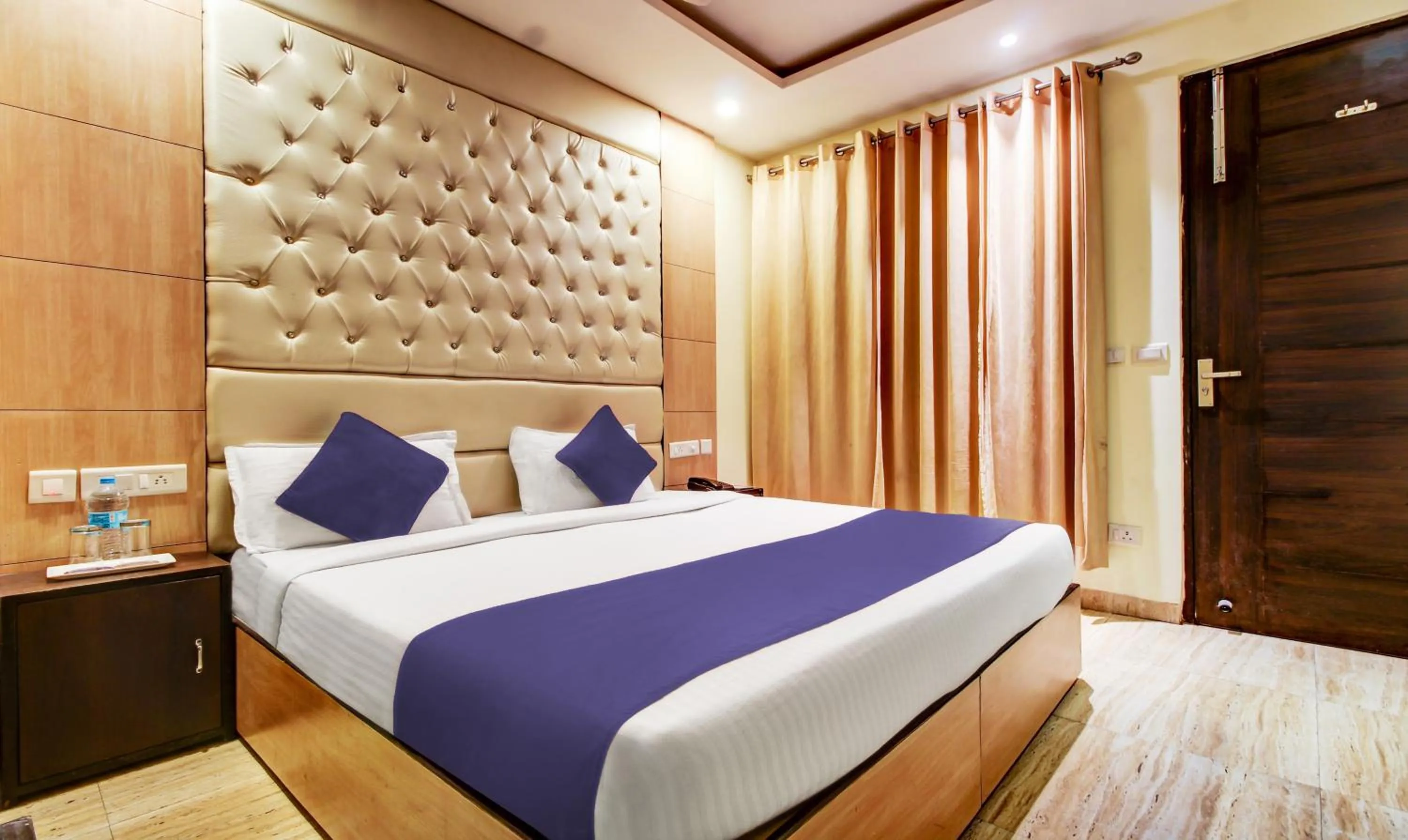 Photo of the whole room in Hotel The Diamond