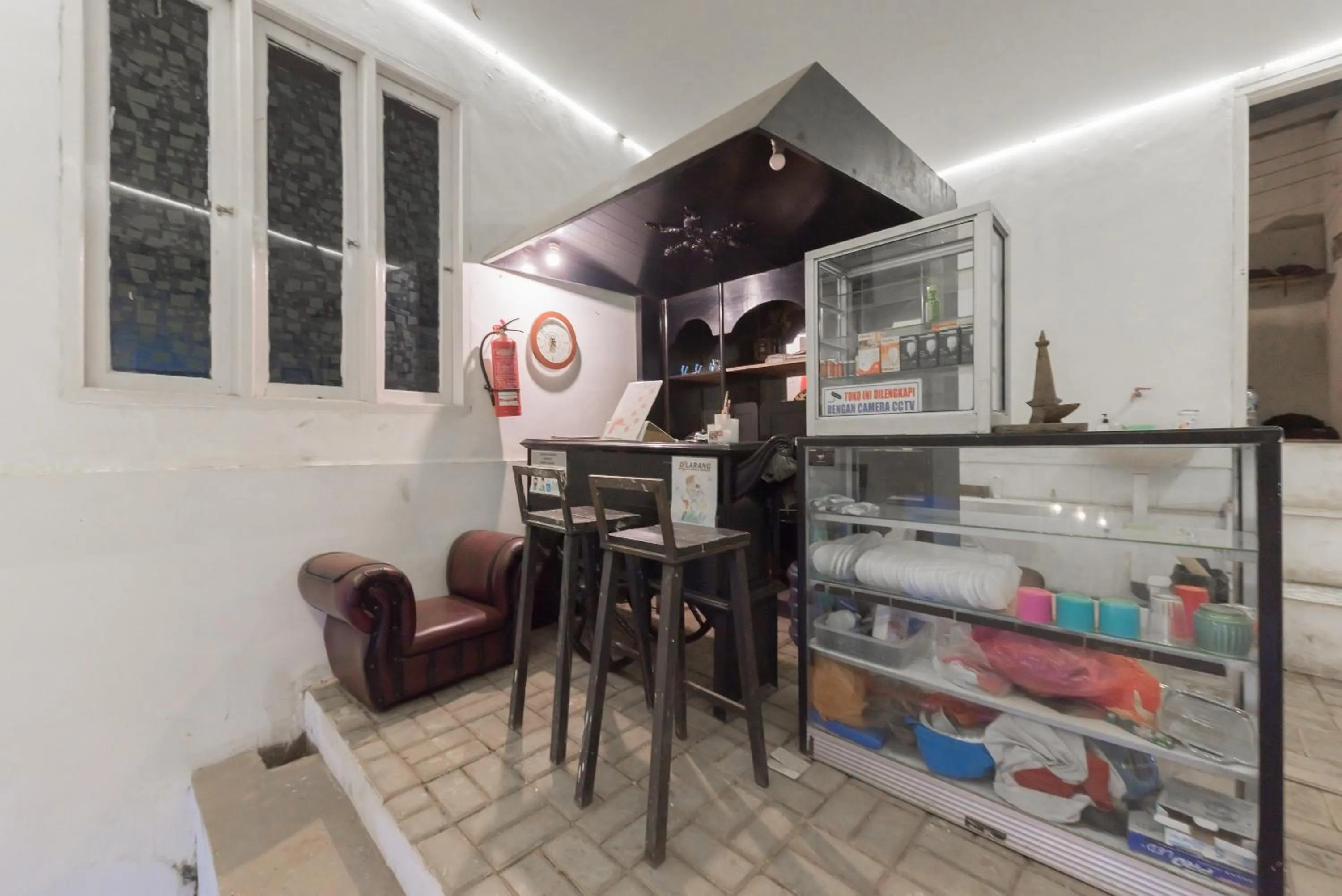 Property building in RedDoorz near Terminal Pasir Hayam Cianjur