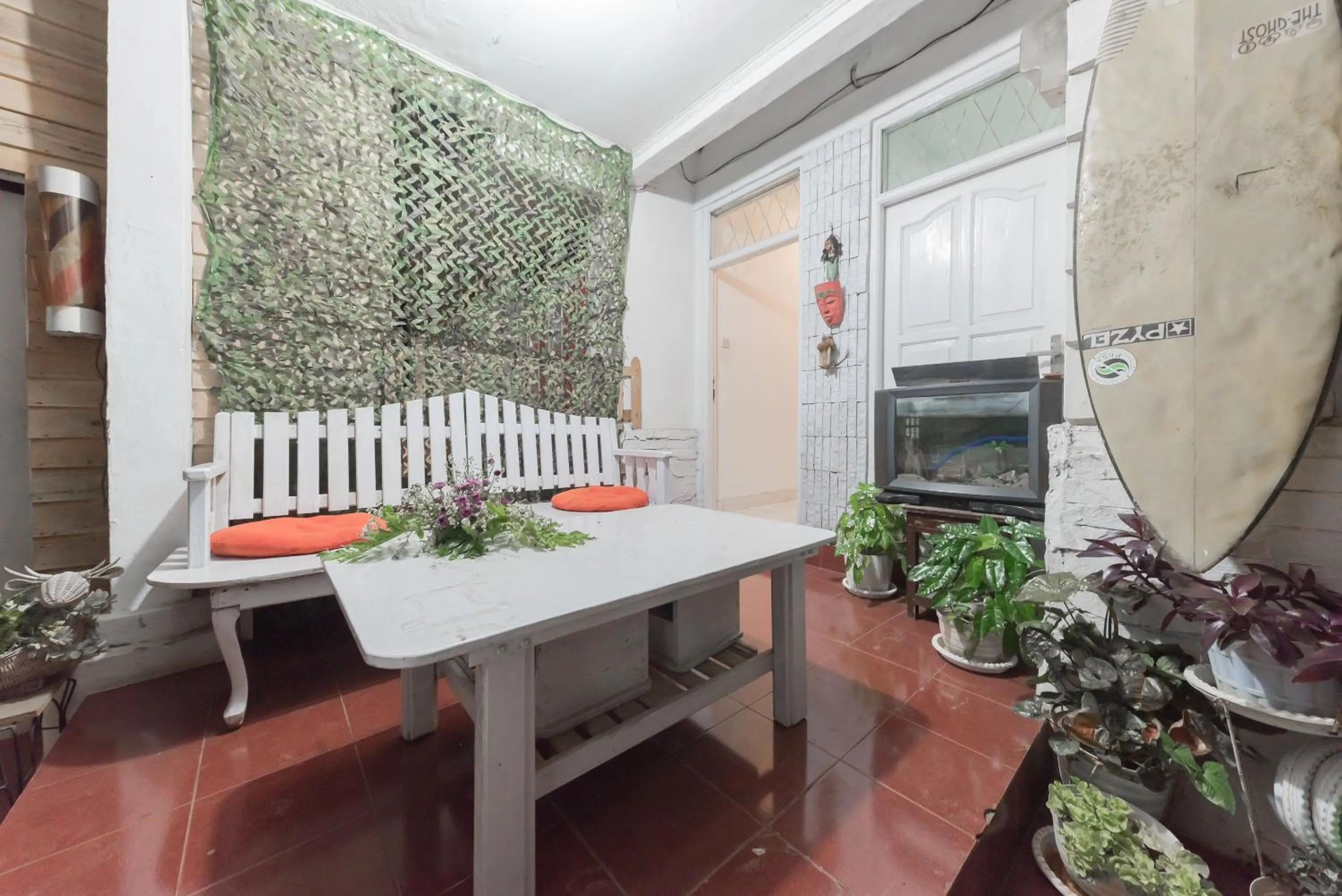 Property building in RedDoorz near Terminal Pasir Hayam Cianjur