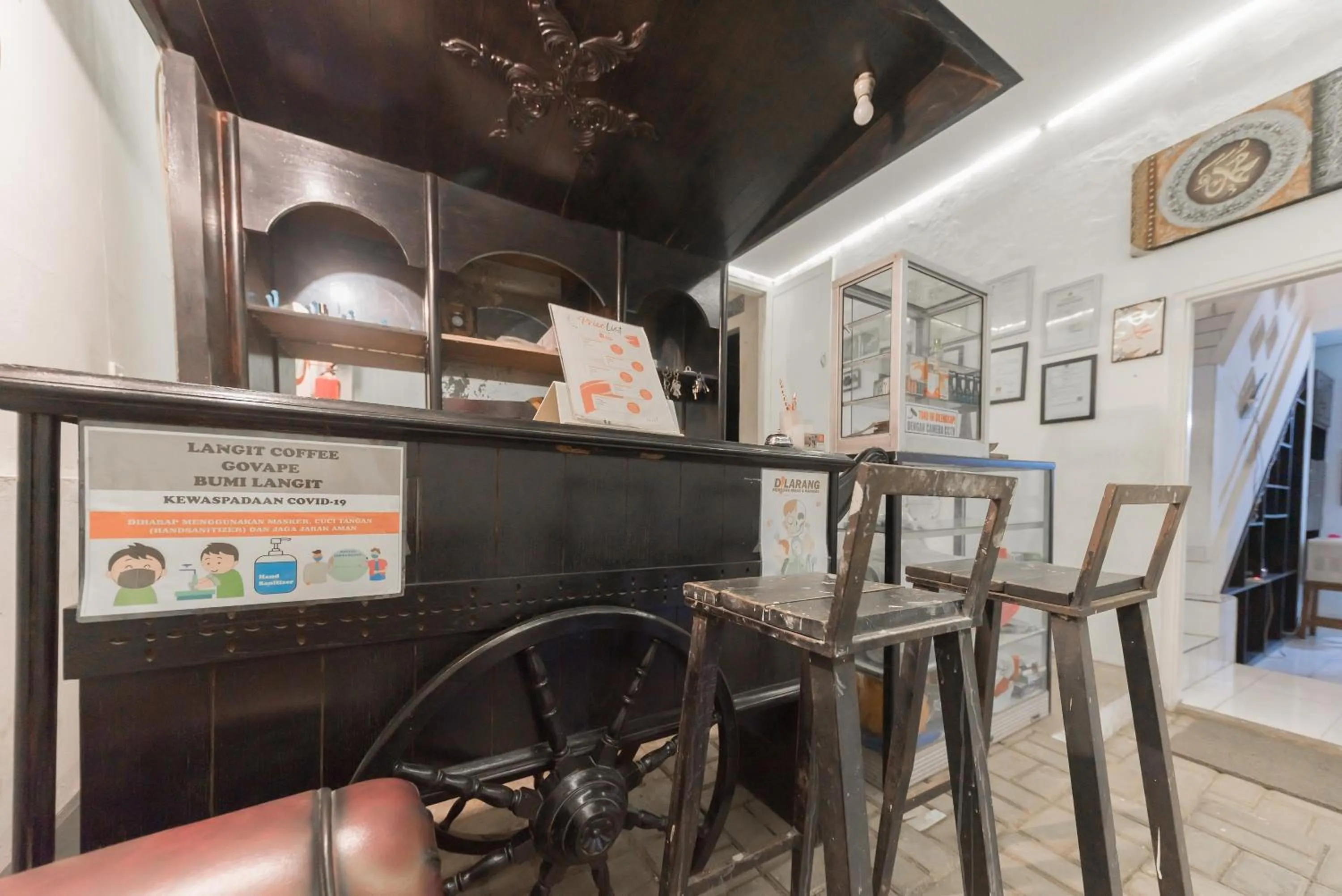 Property building in RedDoorz near Terminal Pasir Hayam Cianjur