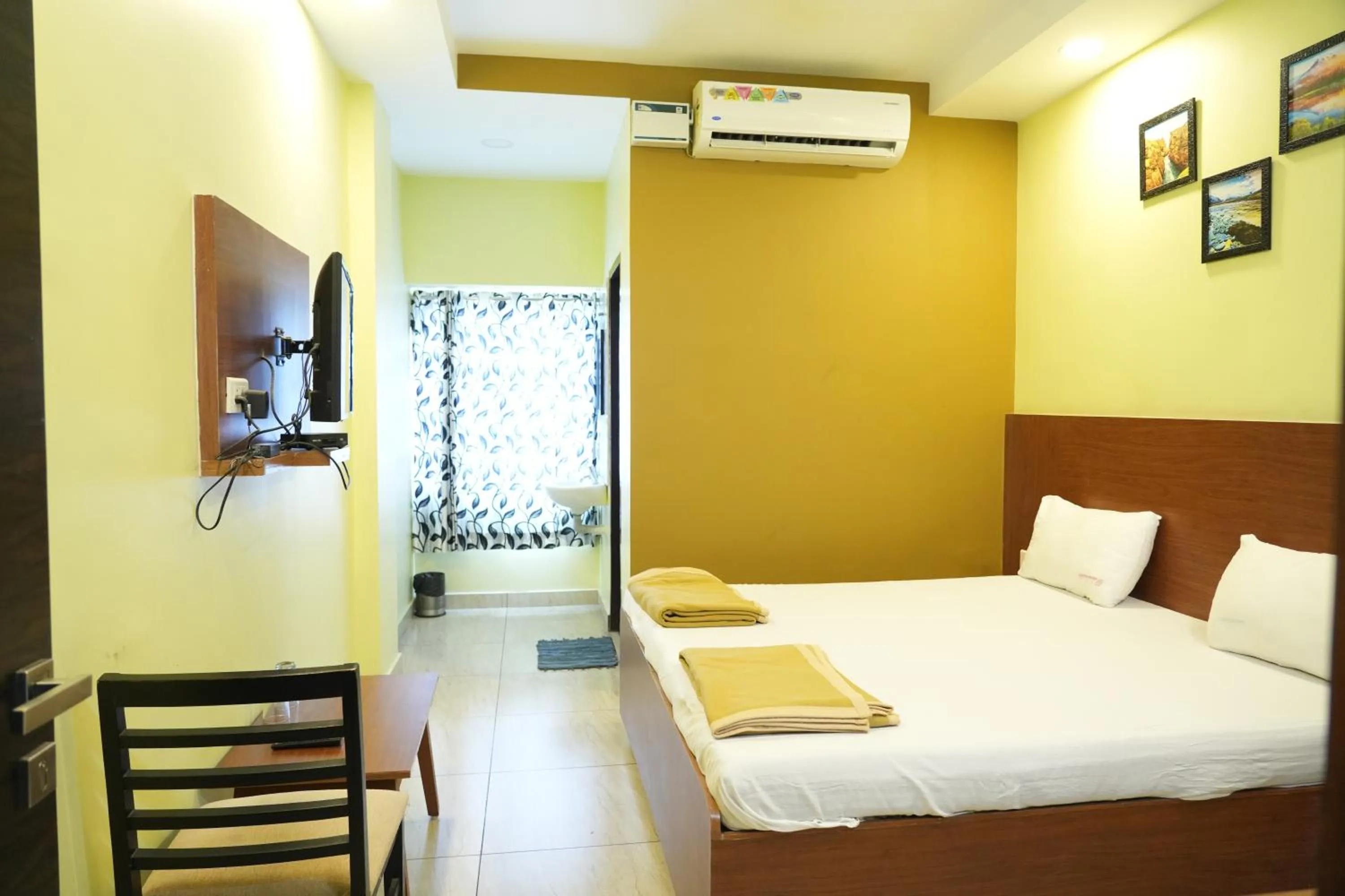 Bedroom, Bed in Sri Krishnan Residency