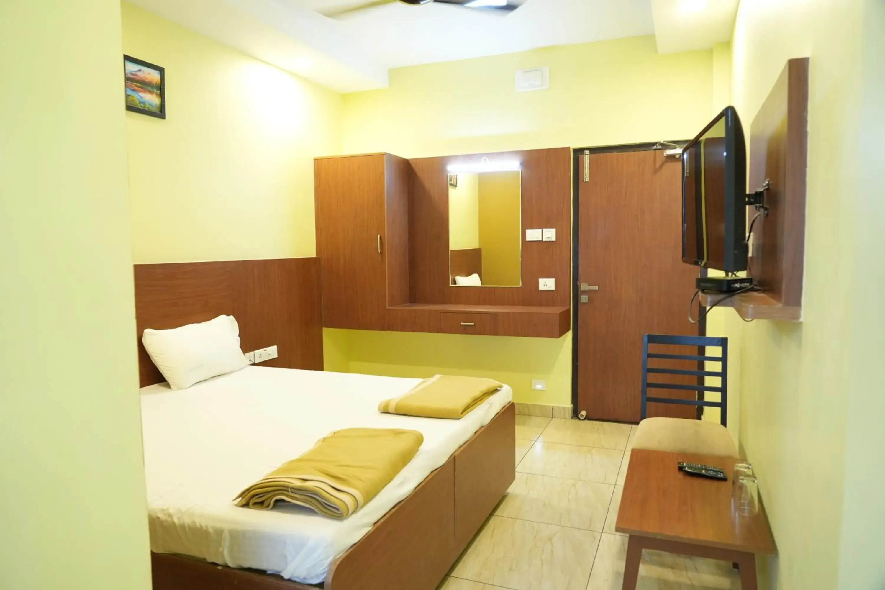 Deluxe Suite in Sri Krishnan Residency Deluxe Suite in Sri Krishnan Residency