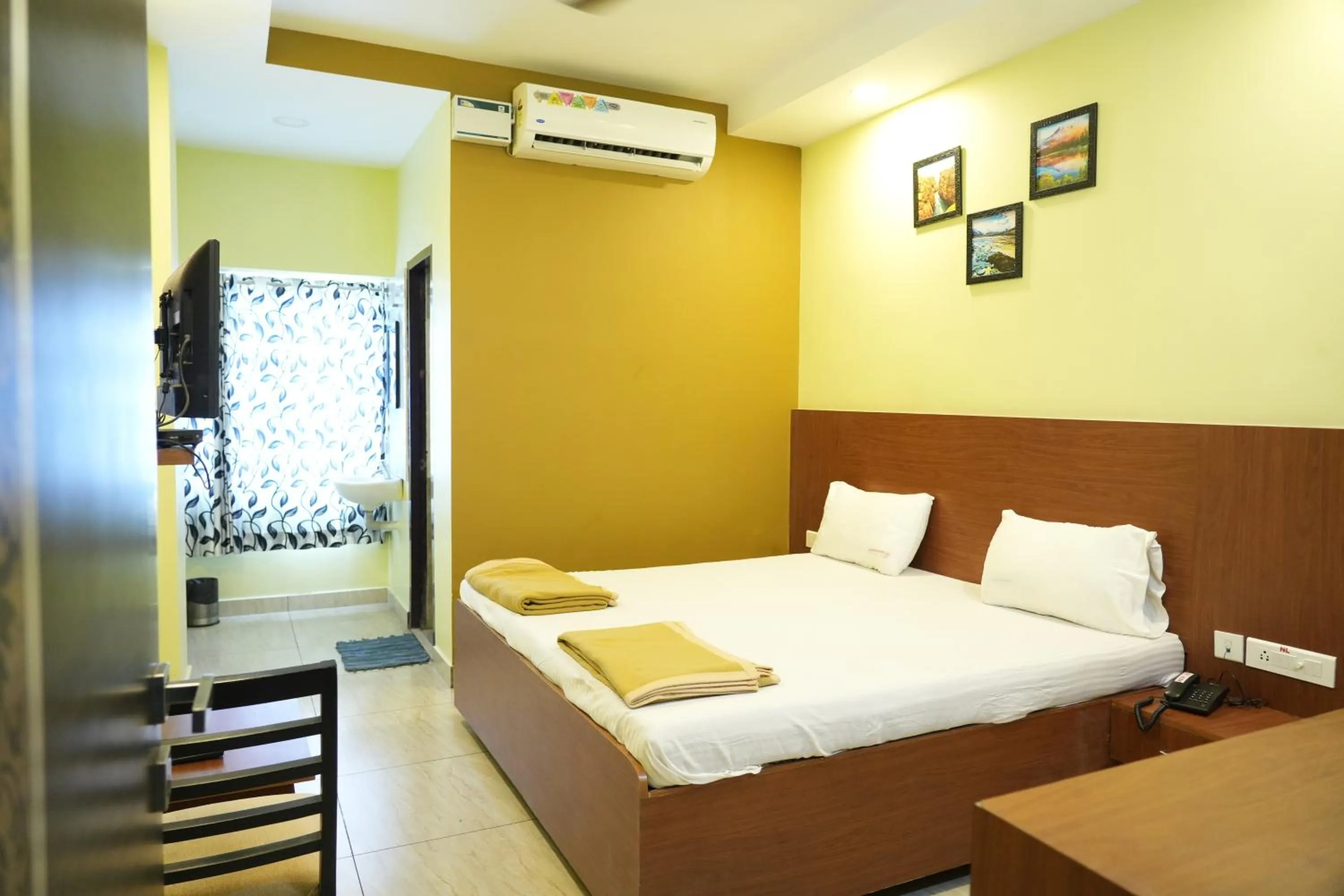 Bedroom, Bed in Sri Krishnan Residency