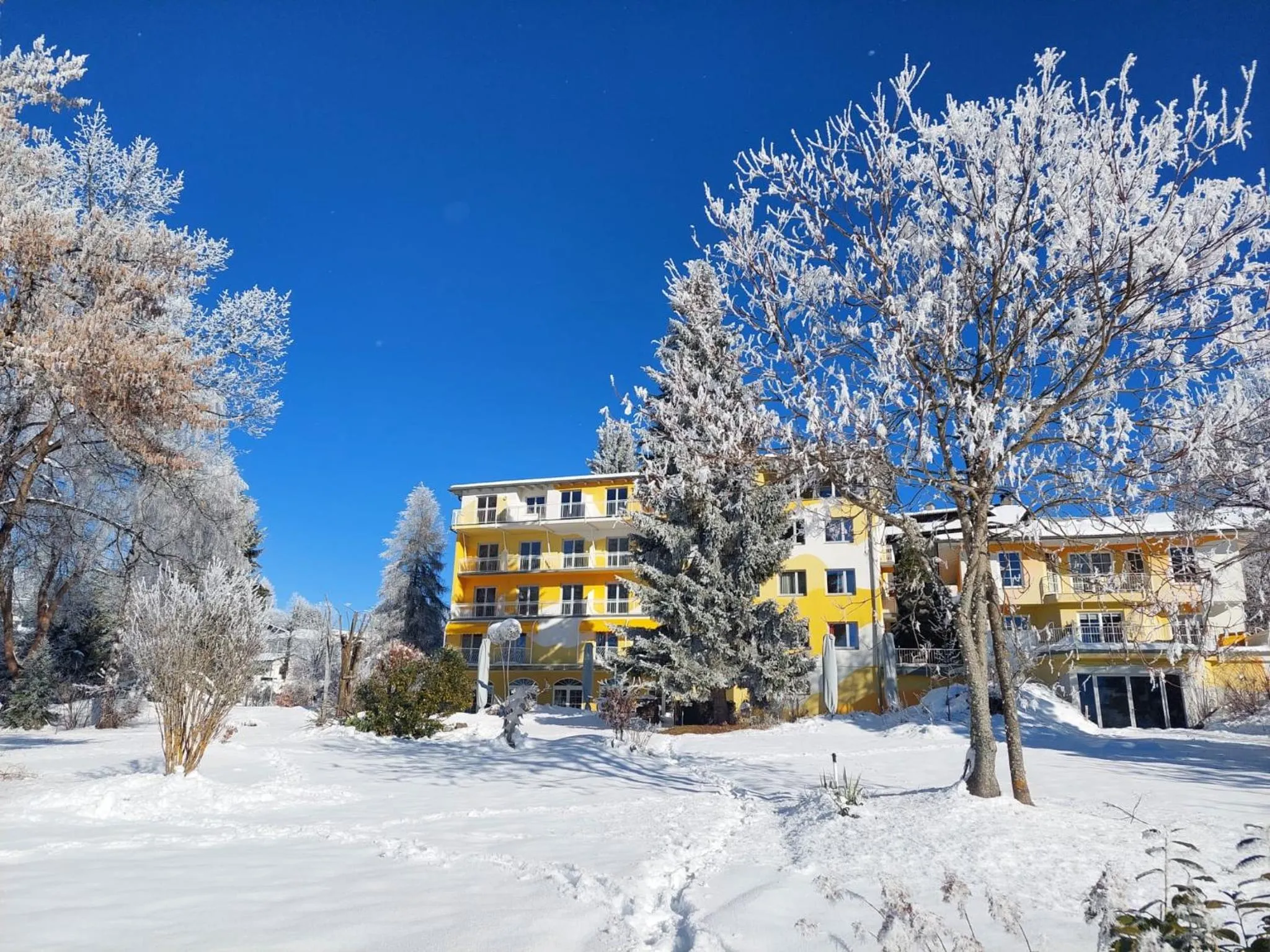 Property building in Das Moser - Hotel Garni am See (Adults Only)