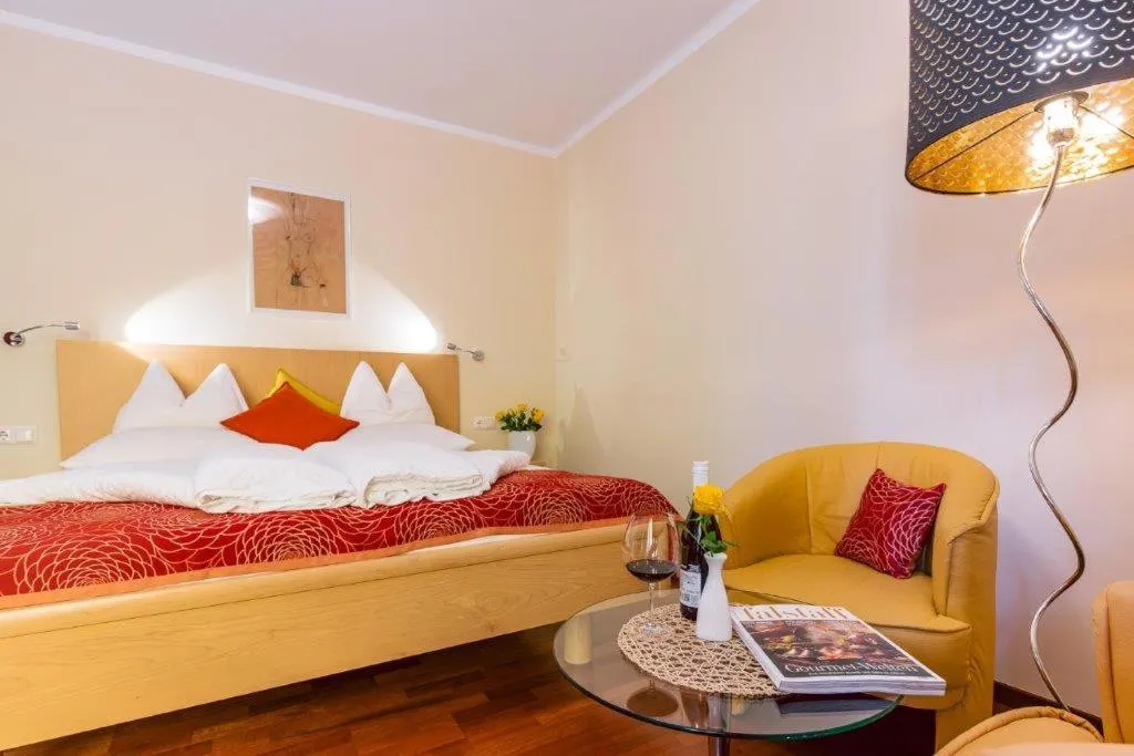 Bed in Das Moser - Hotel Garni am See (Adults Only)