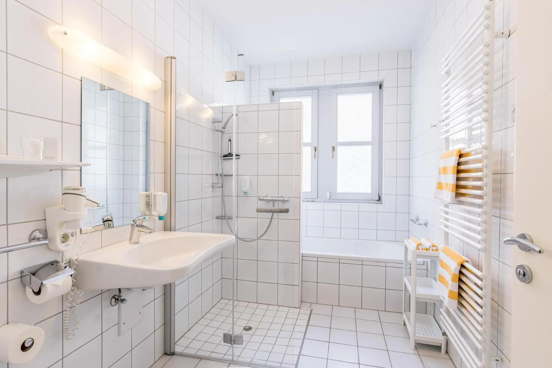 Bathroom in Das Moser - Hotel Garni am See (Adults Only)