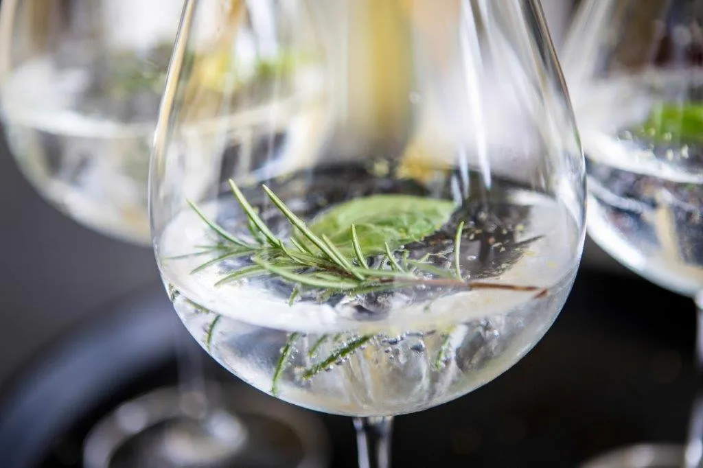 Lounge or bar in Das Moser - Hotel Garni am See (Adults Only)