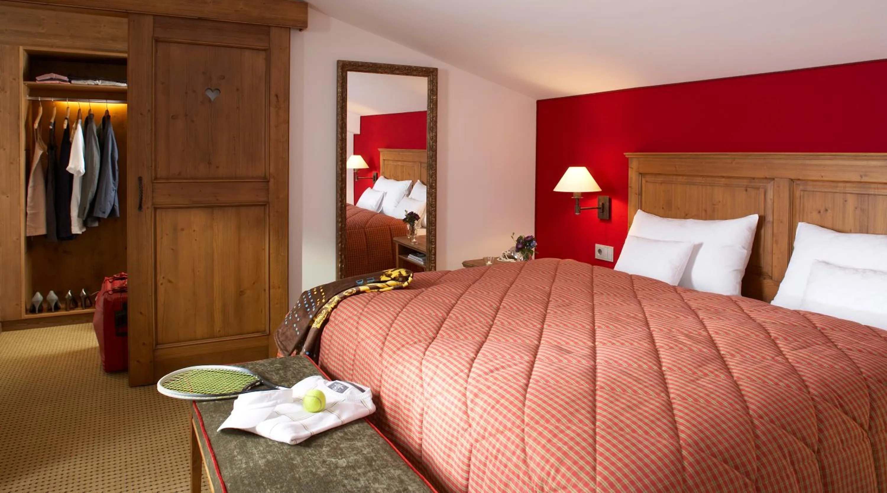 Bed in Interalpen-Hotel Tyrol