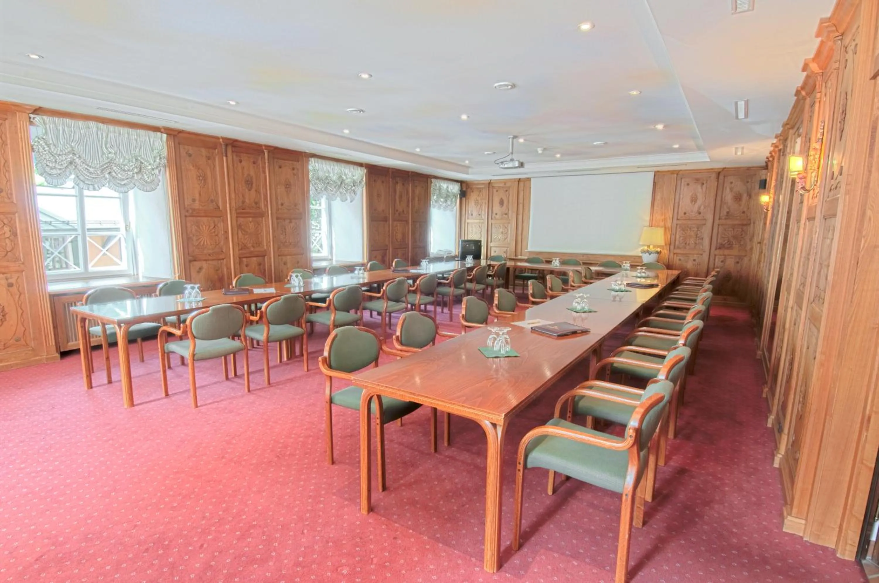 Business facilities in Hotel Tiefenbrunner