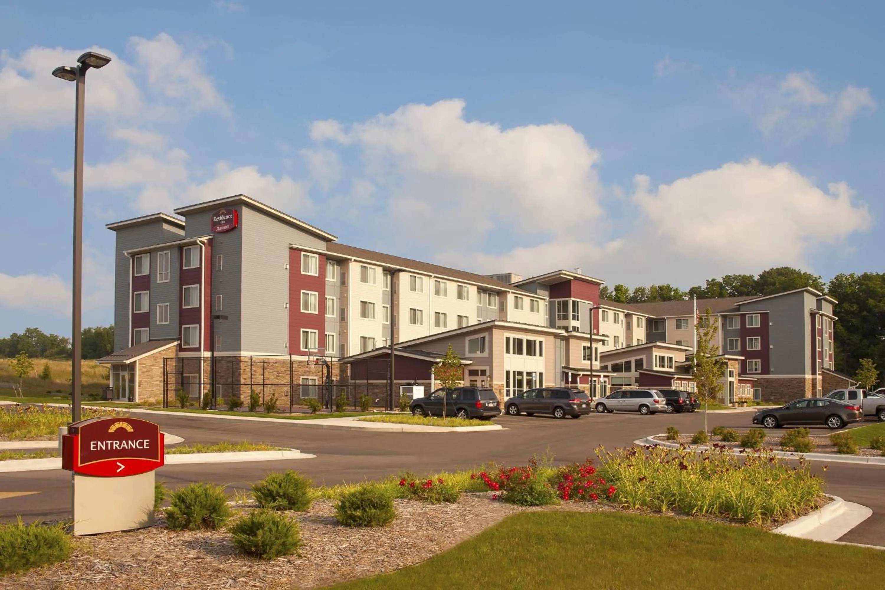 Property building in Residence Inn by Marriott Grand Rapids Airport