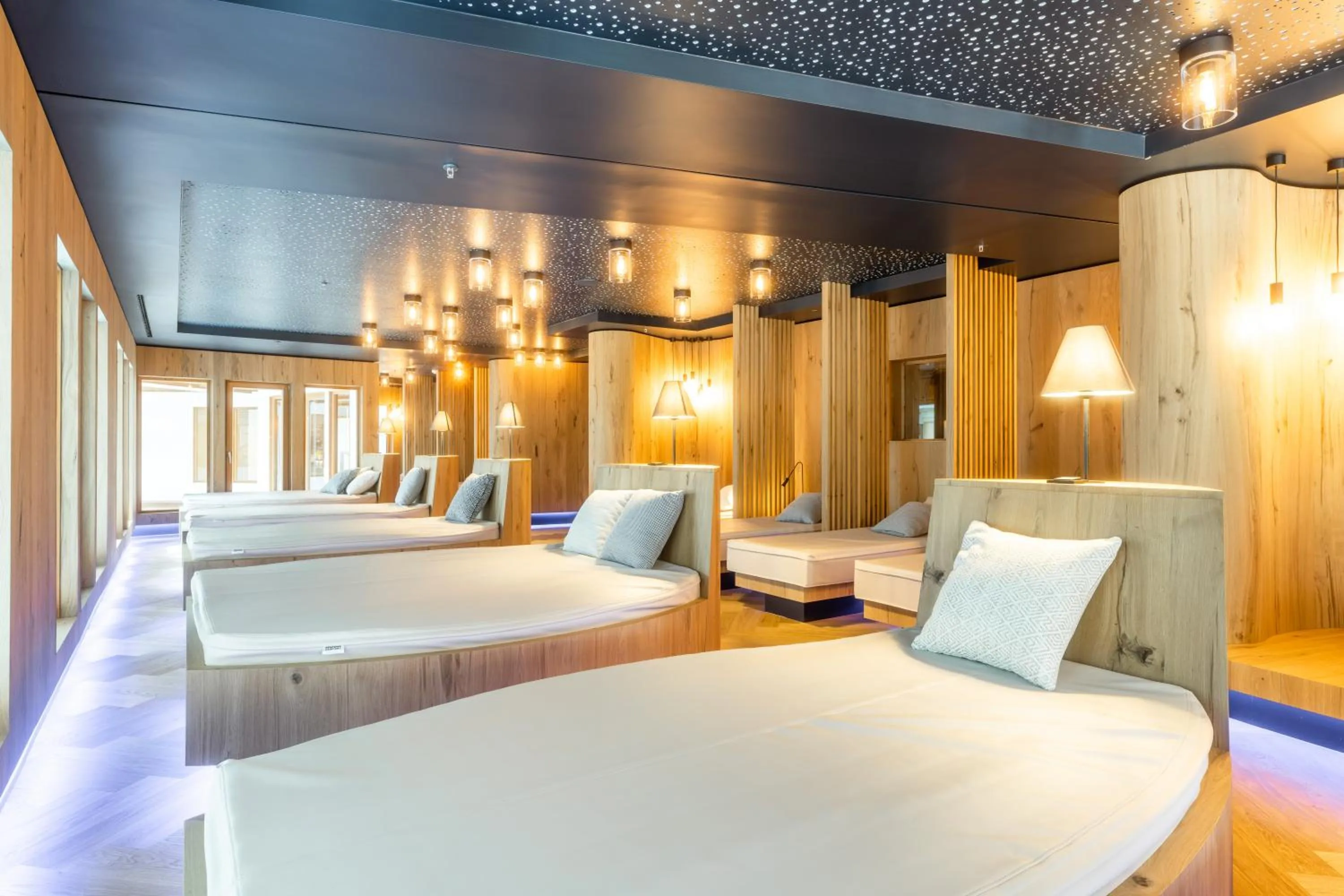 Bed in Schlosshotel Kitzbühel