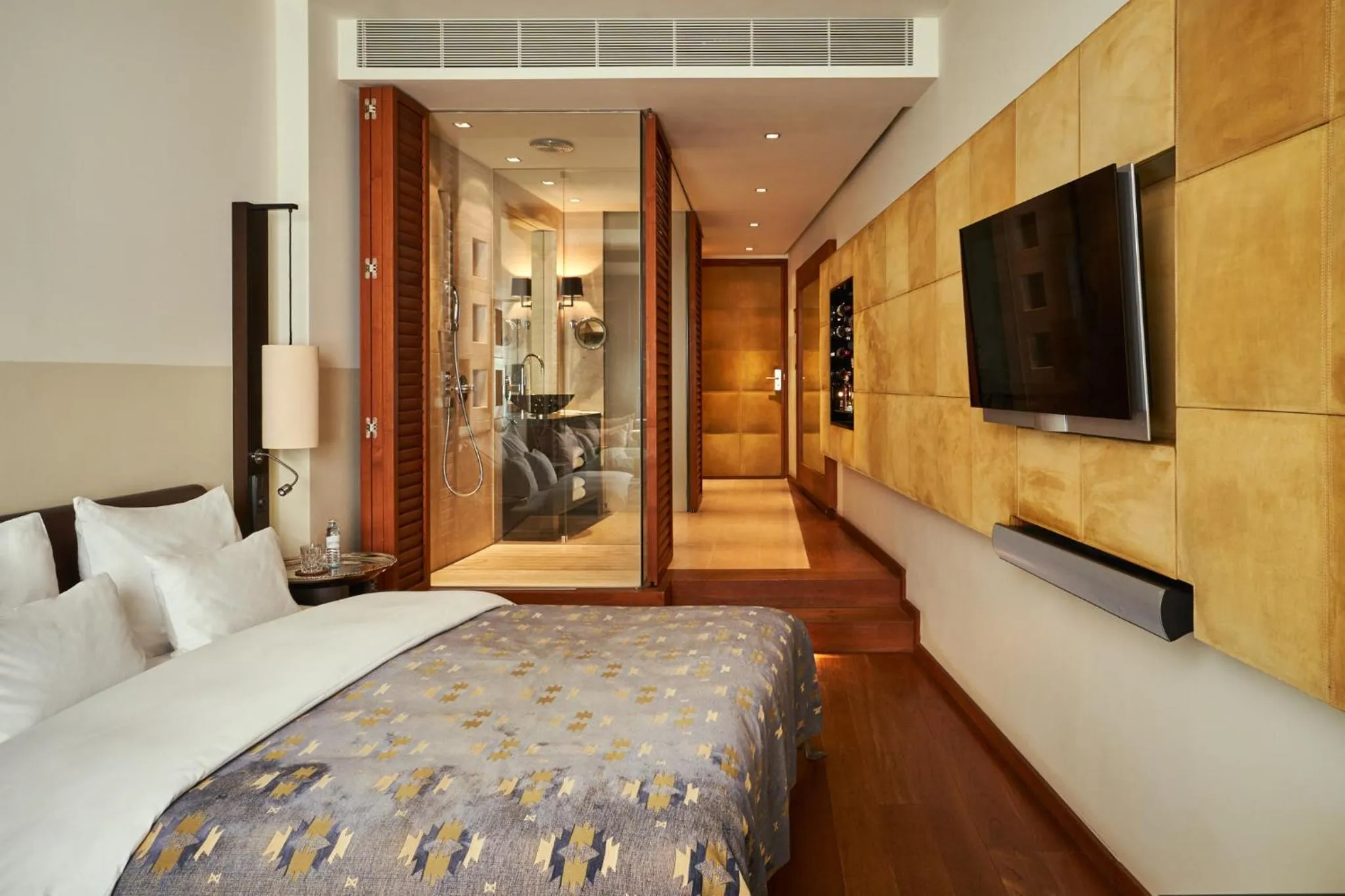 Bed in DO&CO Hotel Vienna