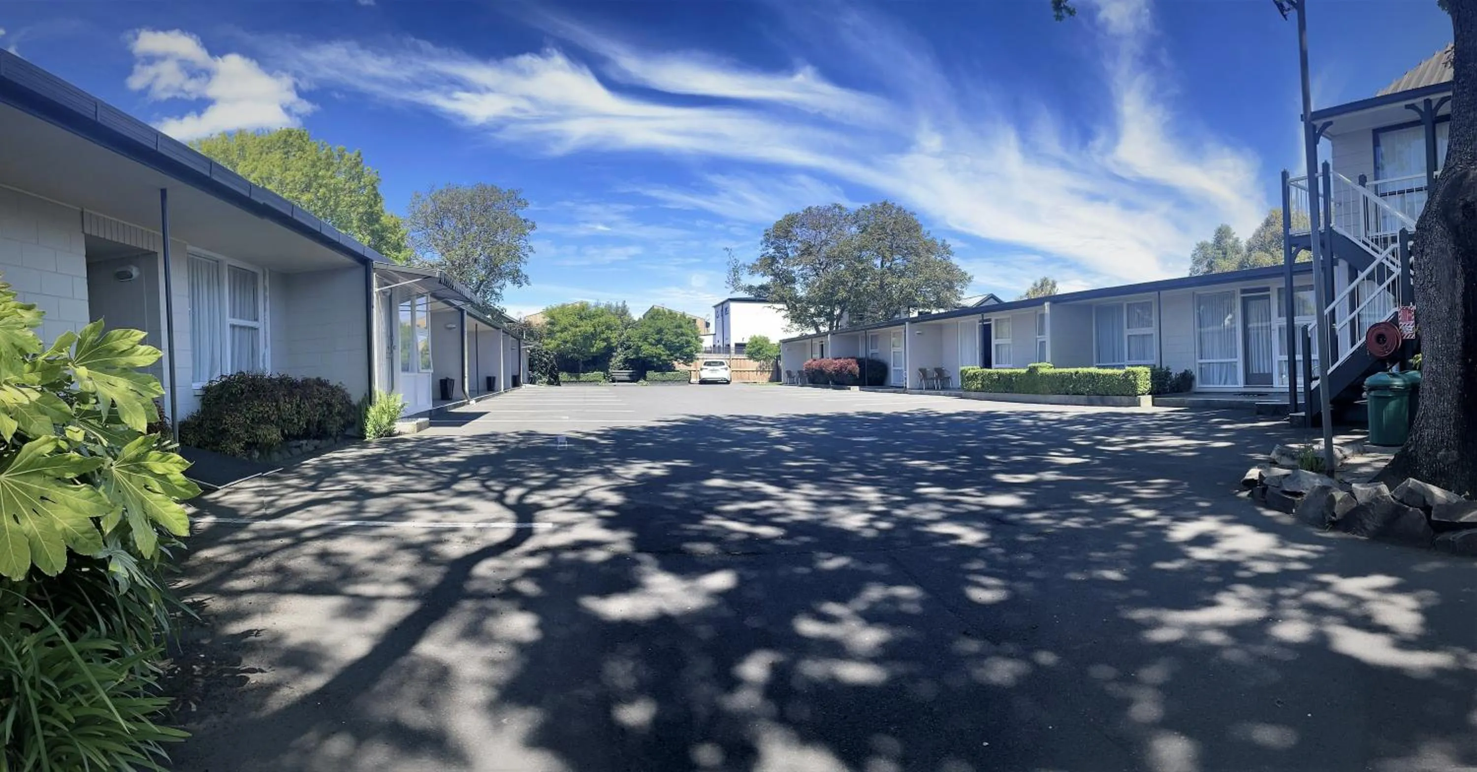 Property building in Ashleigh Court Motel-Christchurch Hagley Park