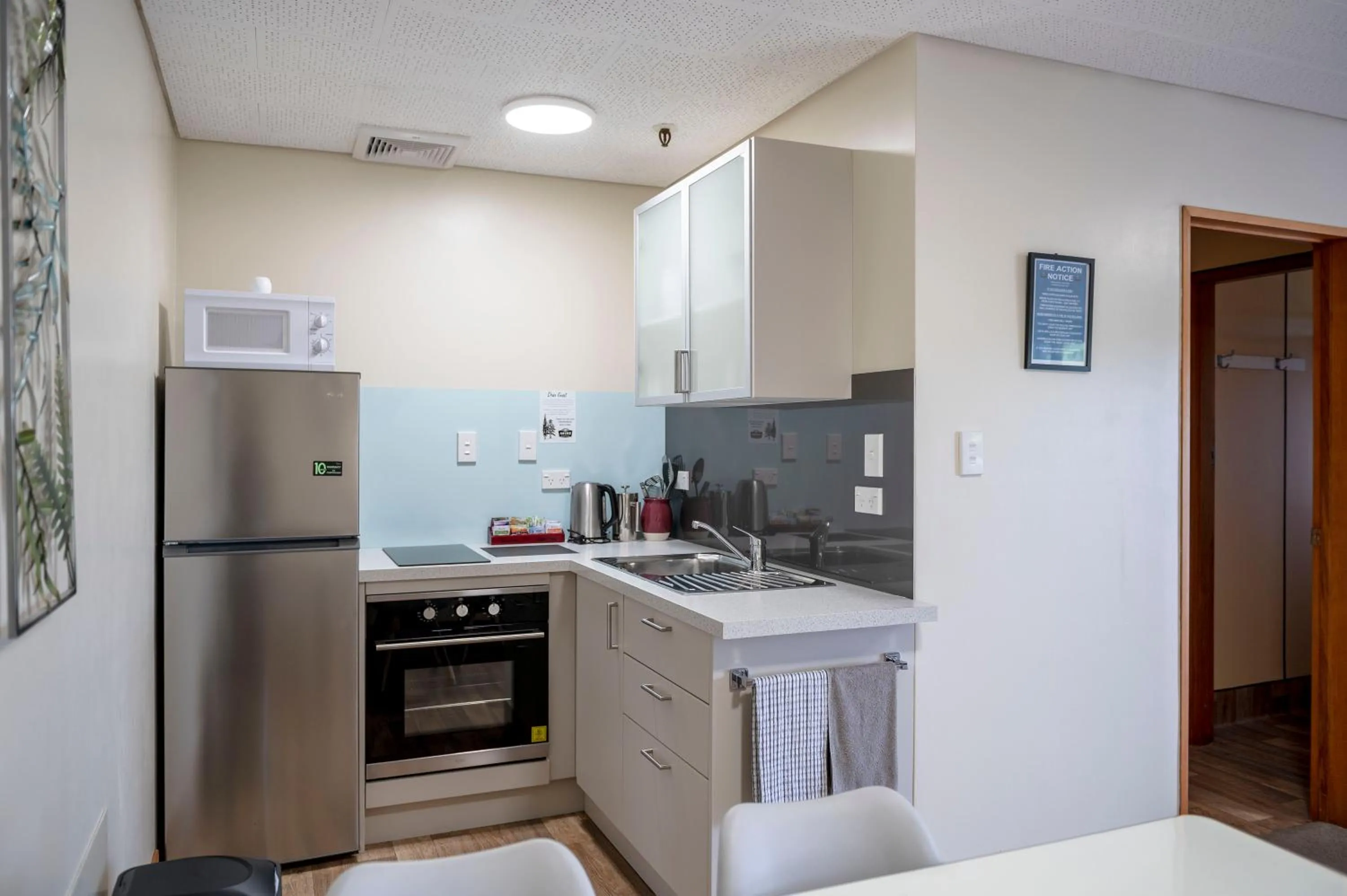 ASURE Aspiring Court Motel