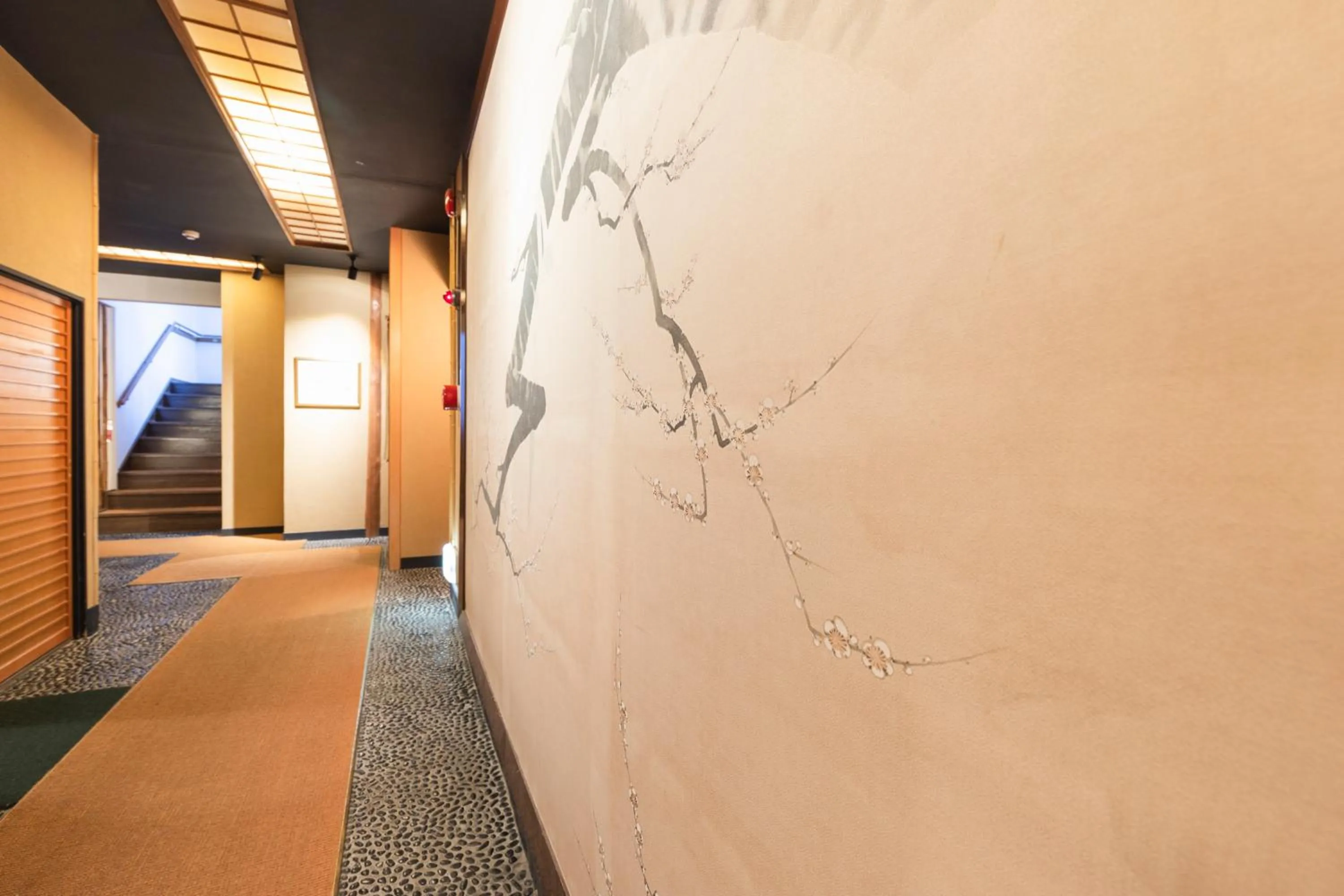 Area and facilities in Yushintei