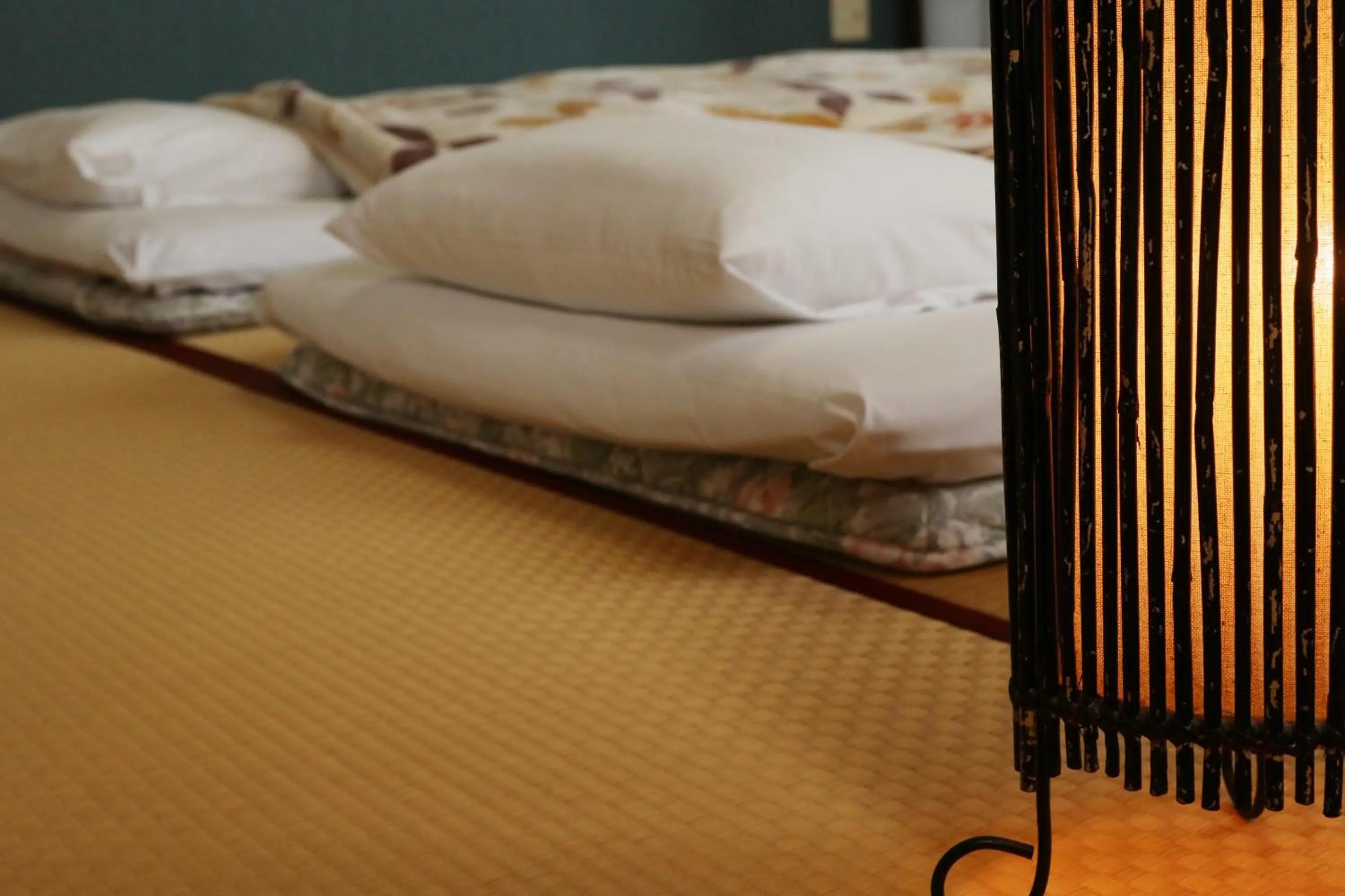 Seating area, Bed in Umimoto