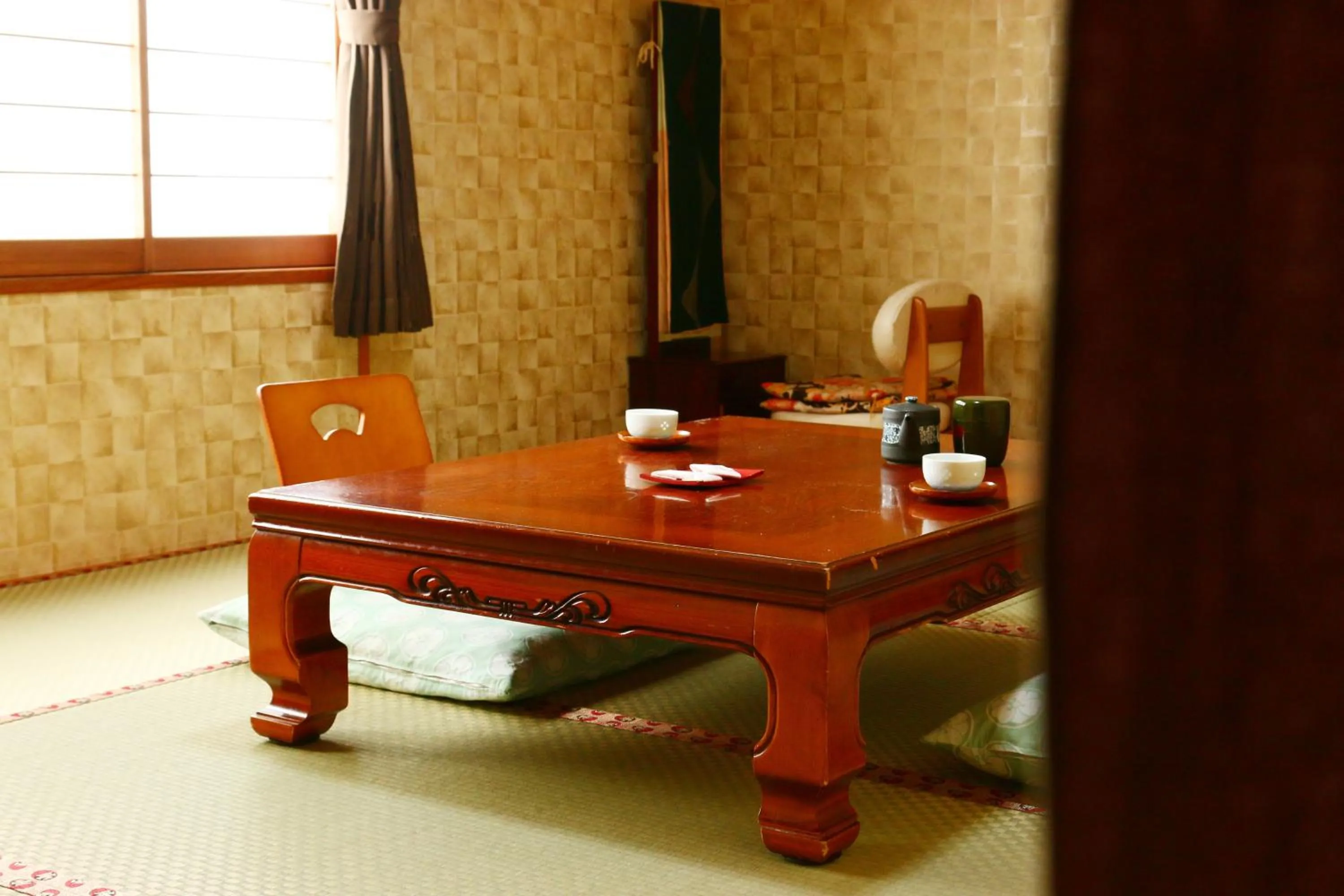 Photo of the whole room in Umimoto