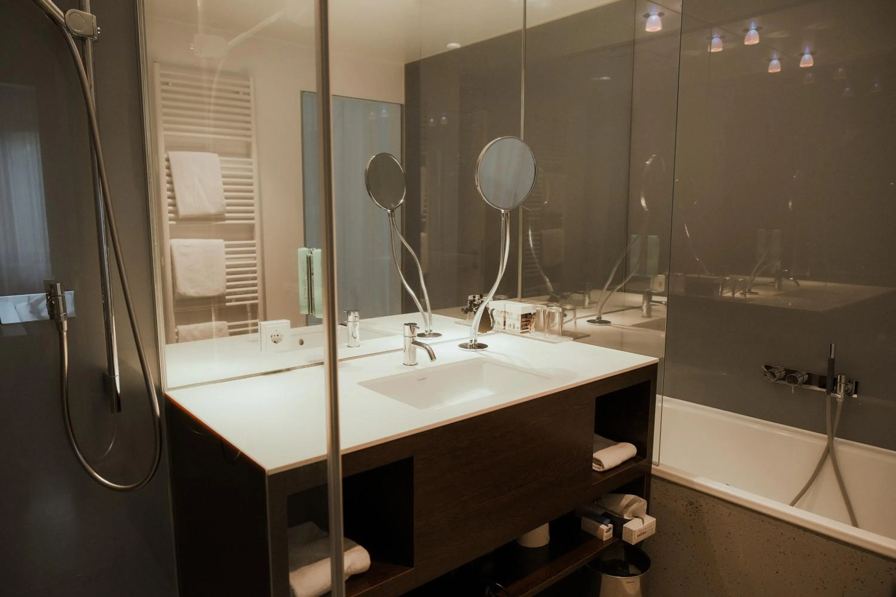 Bathroom in arte Hotel Linz