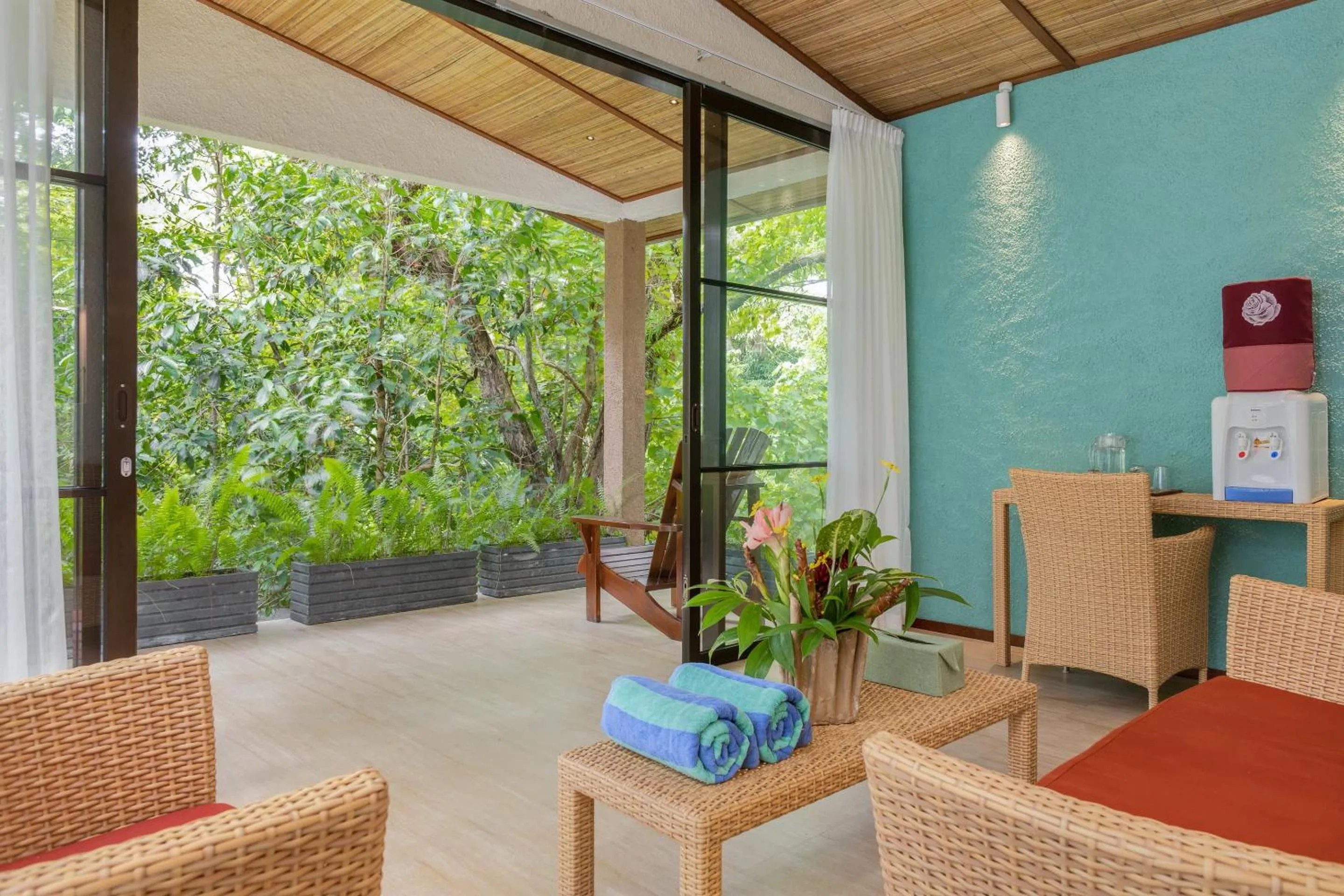 Garden in Thalassa Dive & Wellbeing Resort Manado