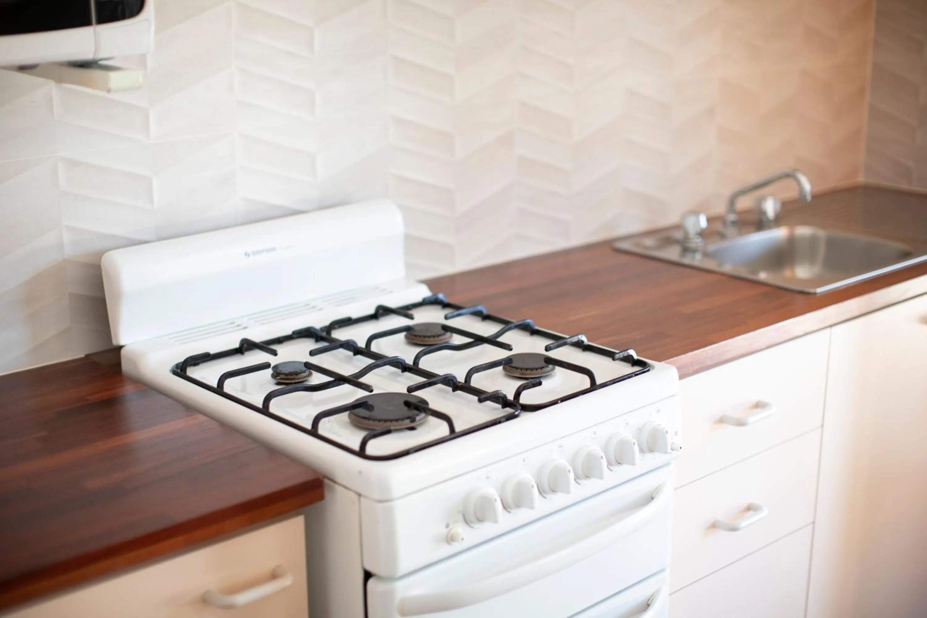 Kitchen or kitchenette in Shark Bay Seafront Apartments