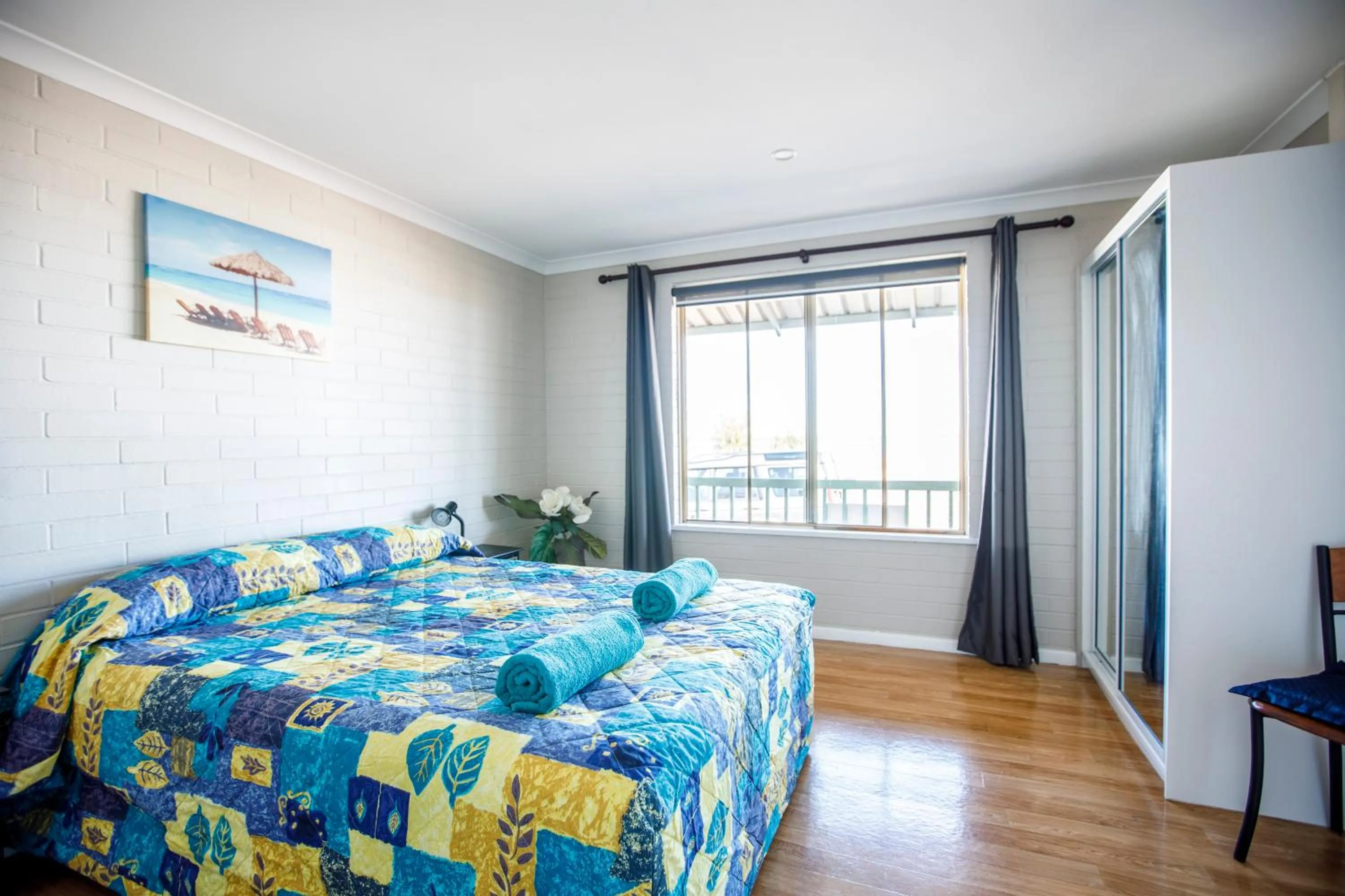 Bedroom, Bed in Shark Bay Seafront Apartments