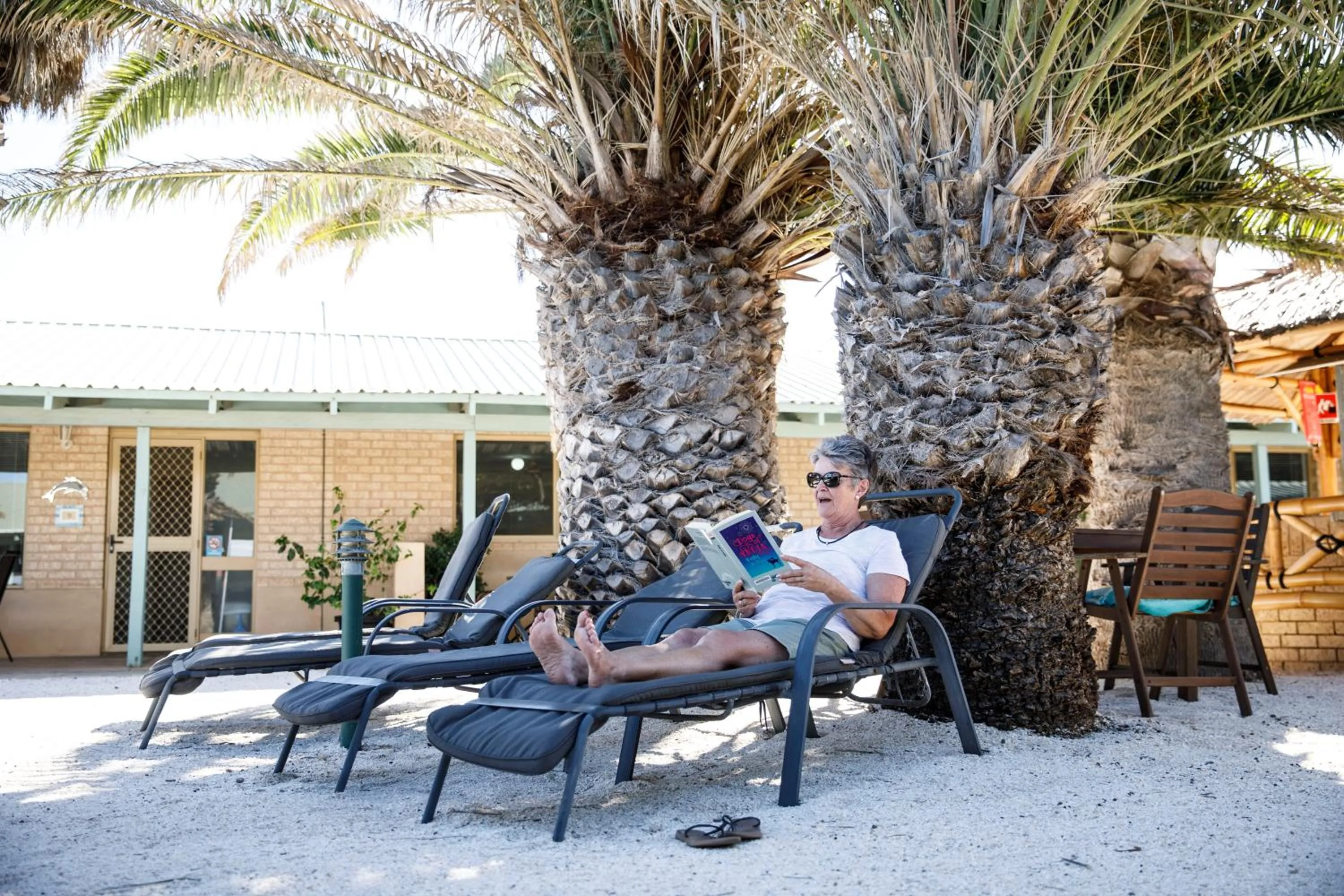 Area and facilities in Shark Bay Seafront Apartments