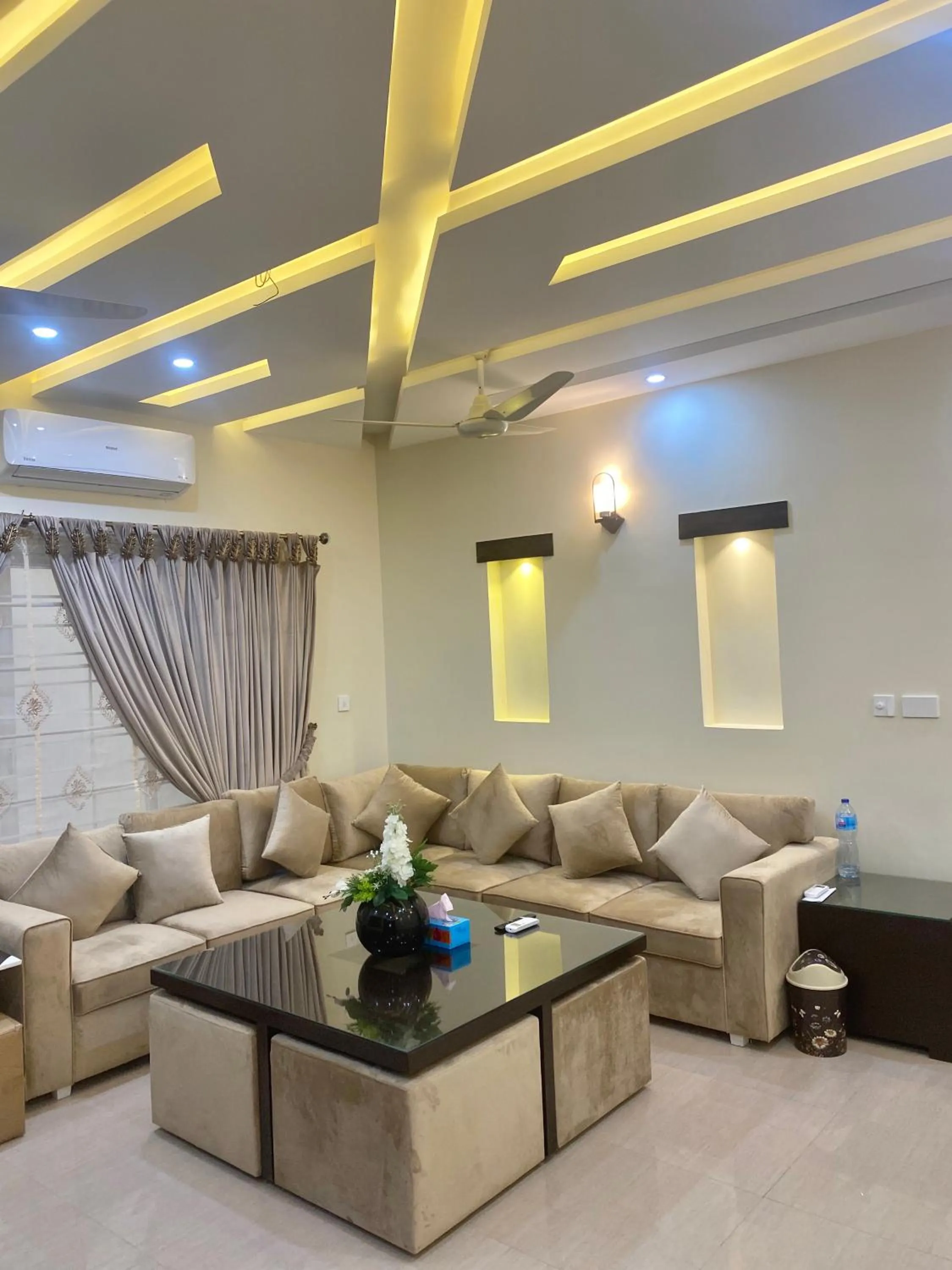 Continental boutique House