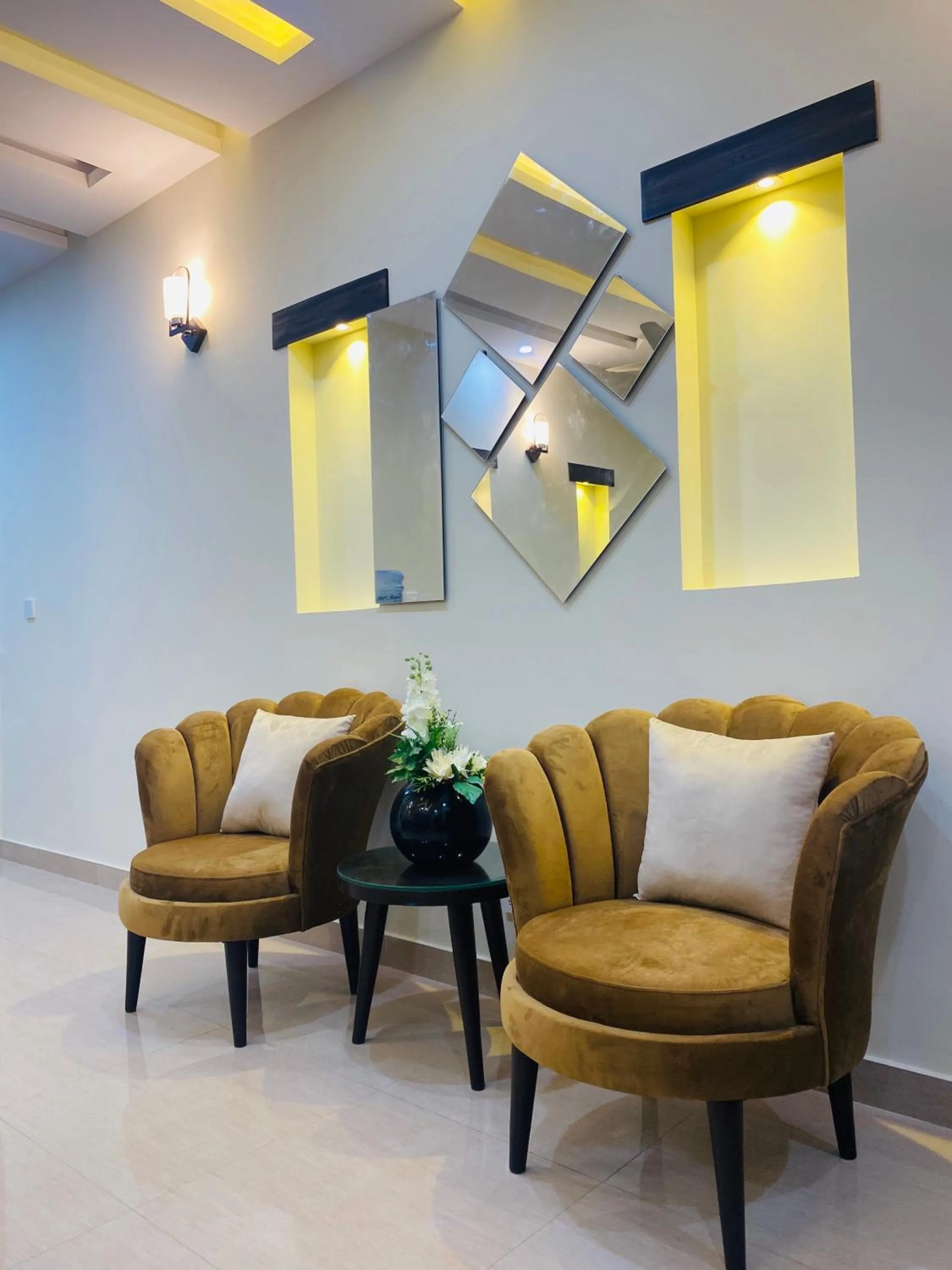 Continental boutique House