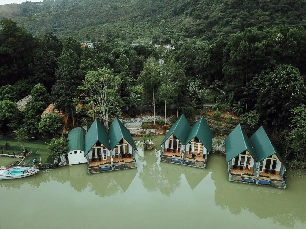 Property building in Truong Xuan Ecolodge