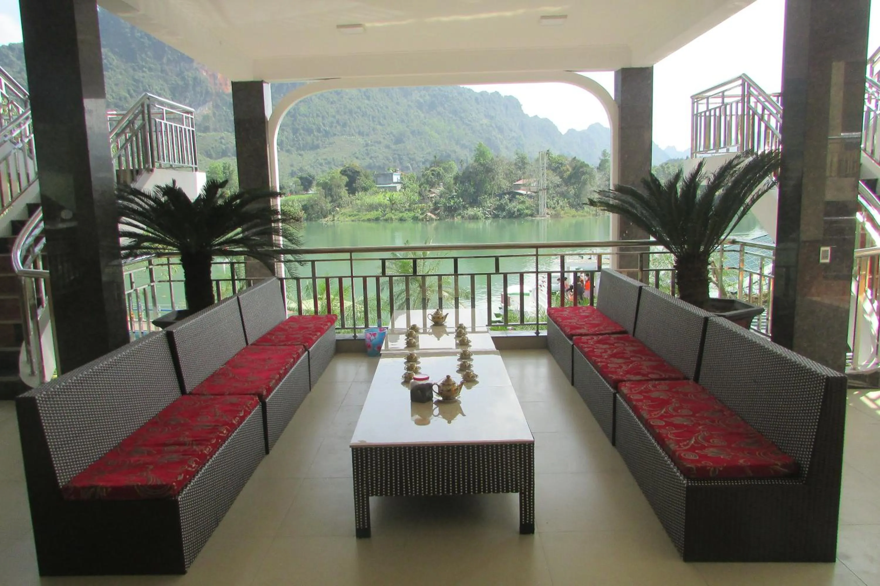 Restaurant/places to eat in Truong Xuan Ecolodge