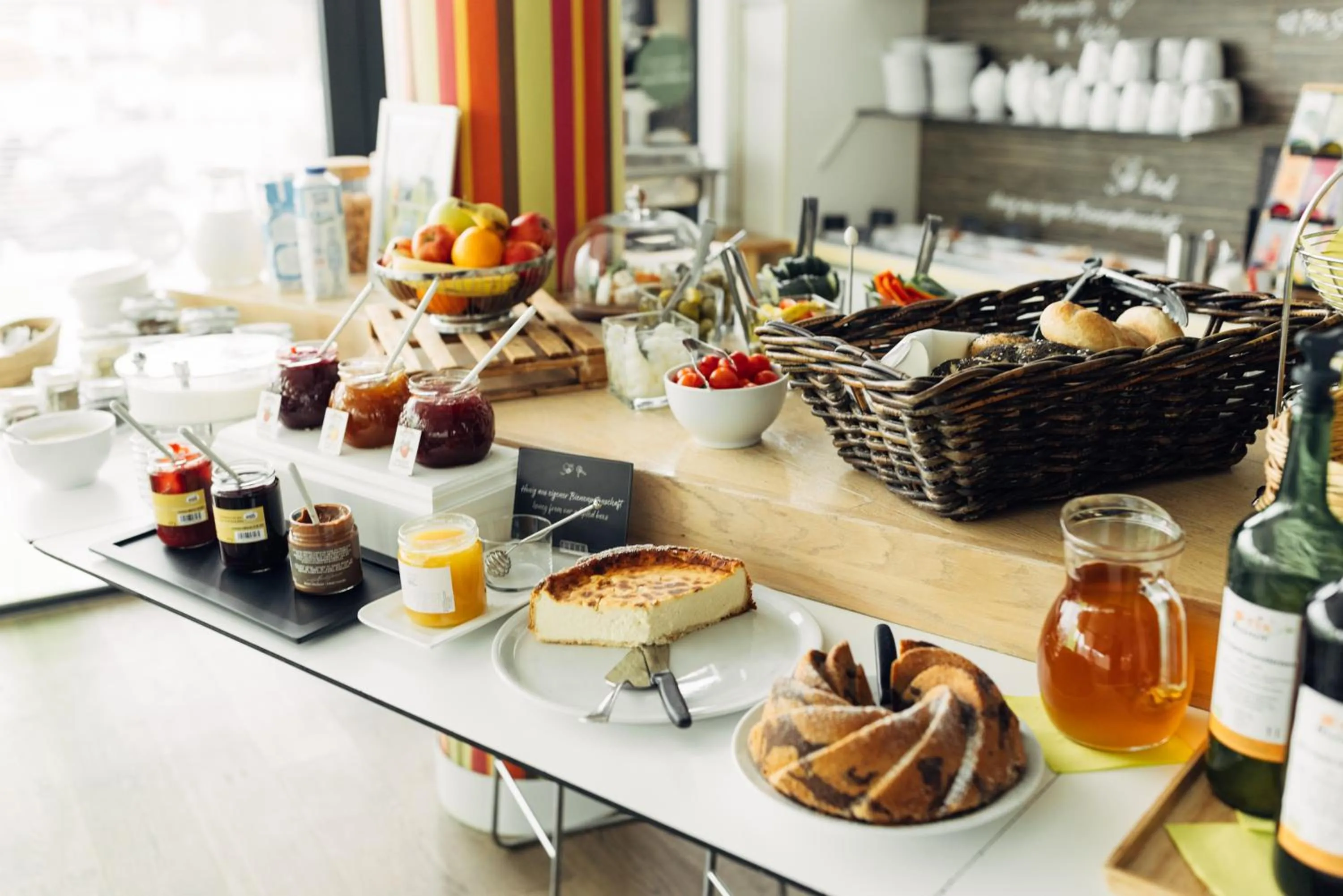 Breakfast in harry's home Hart bei Graz hotel & apartments