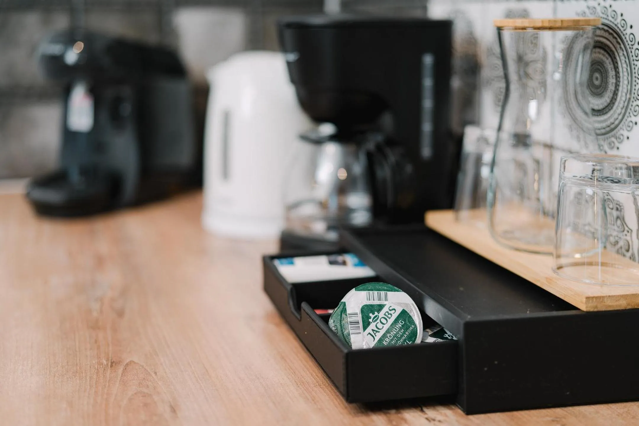 Coffee/tea facilities in Black Forest Dream Apartments