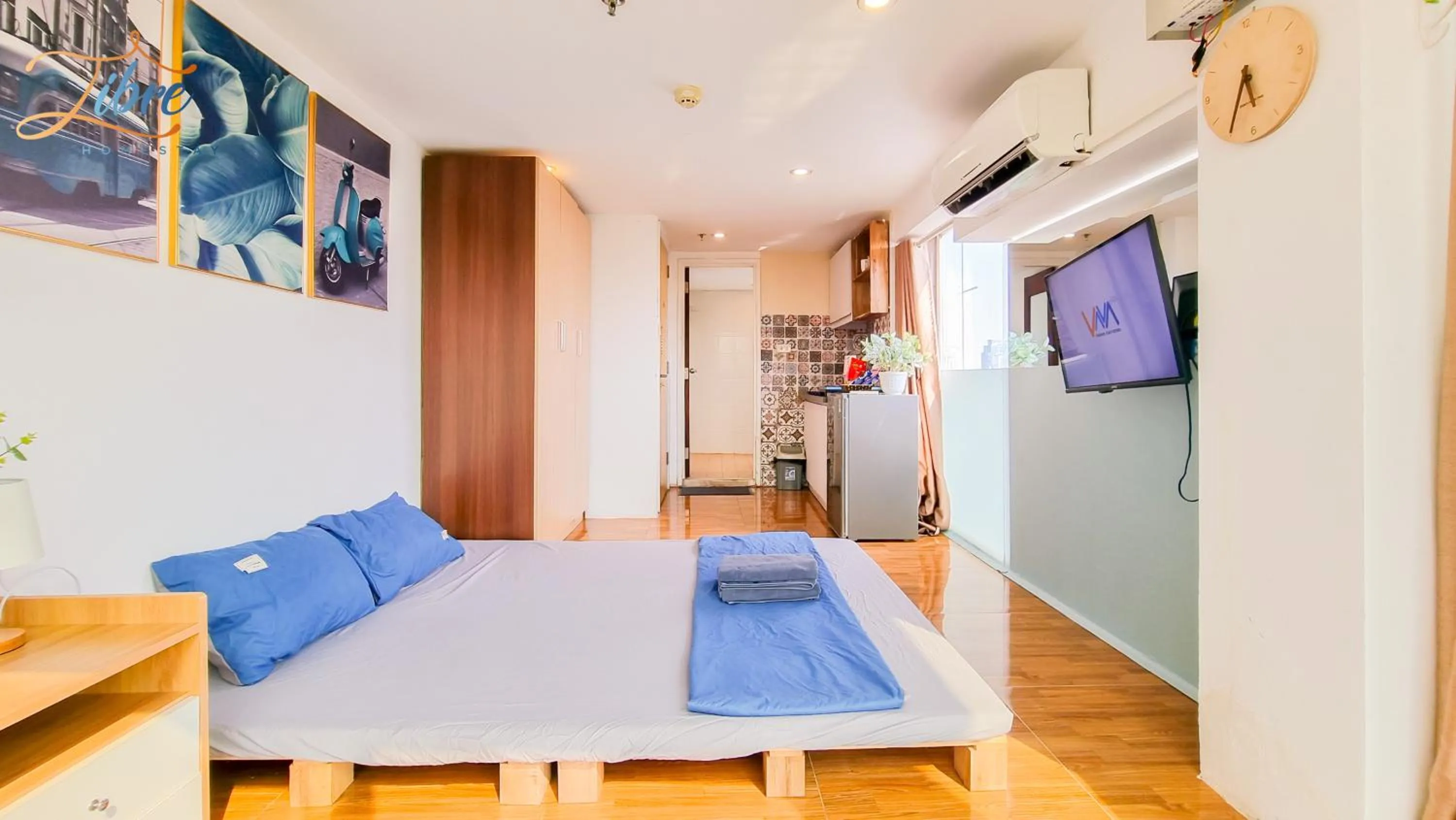 TV and multimedia in Libré Homestay