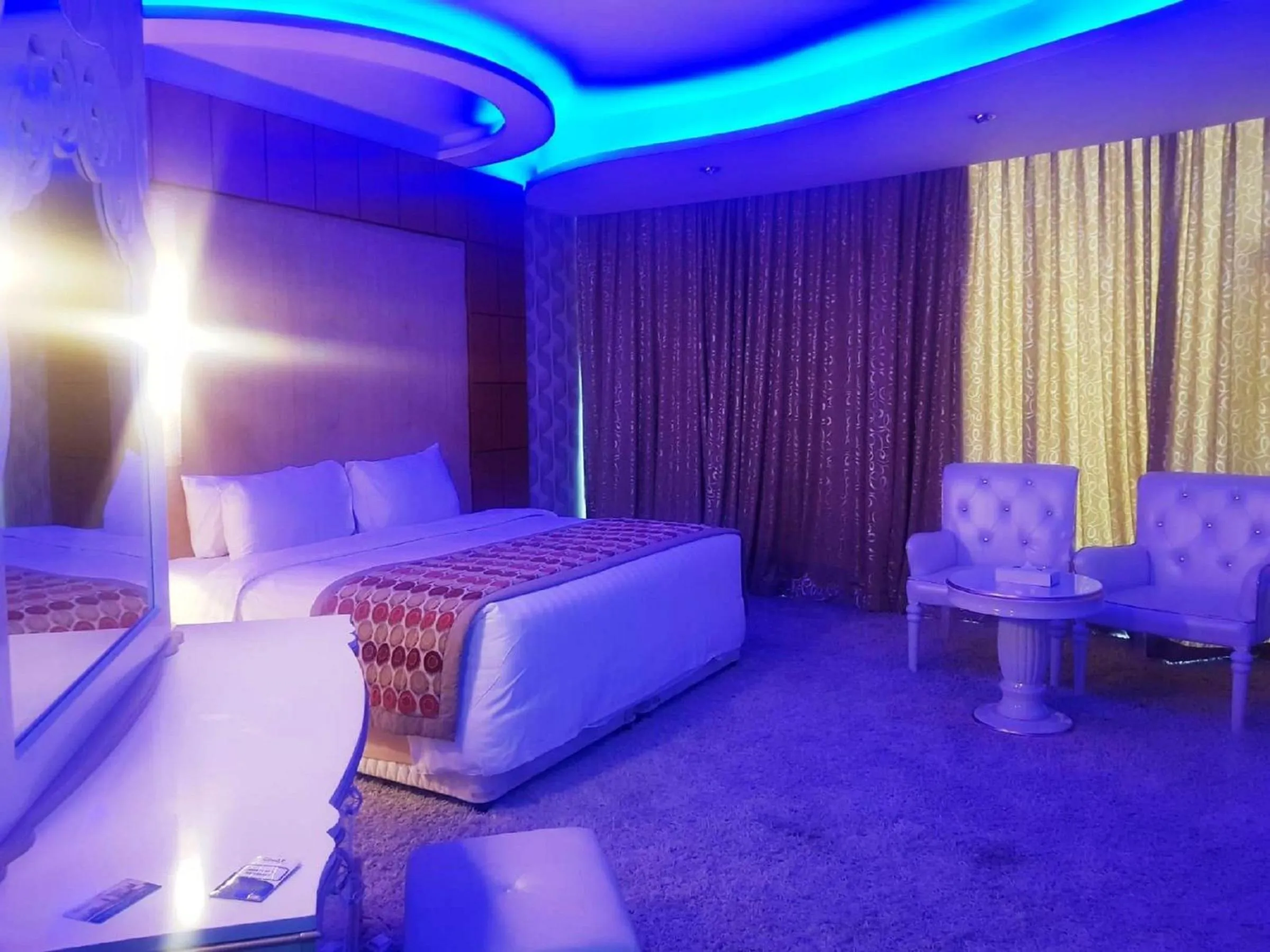 Bed in Panorama Hotel and Spa