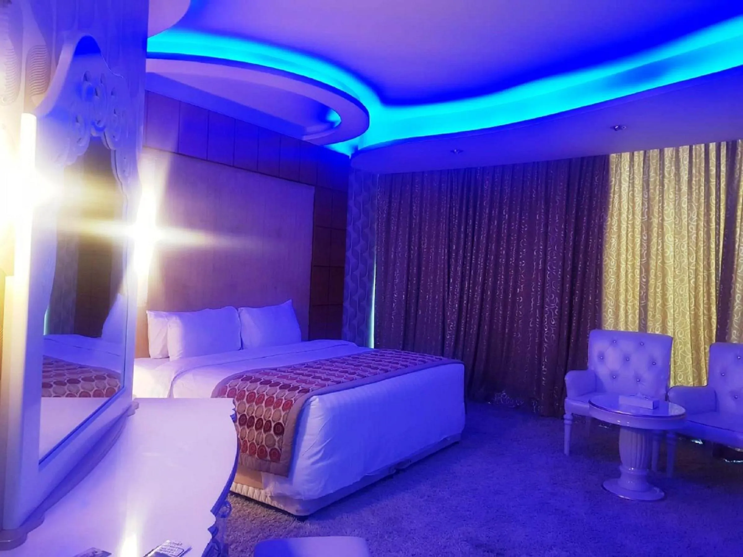 Bed in Panorama Hotel and Spa