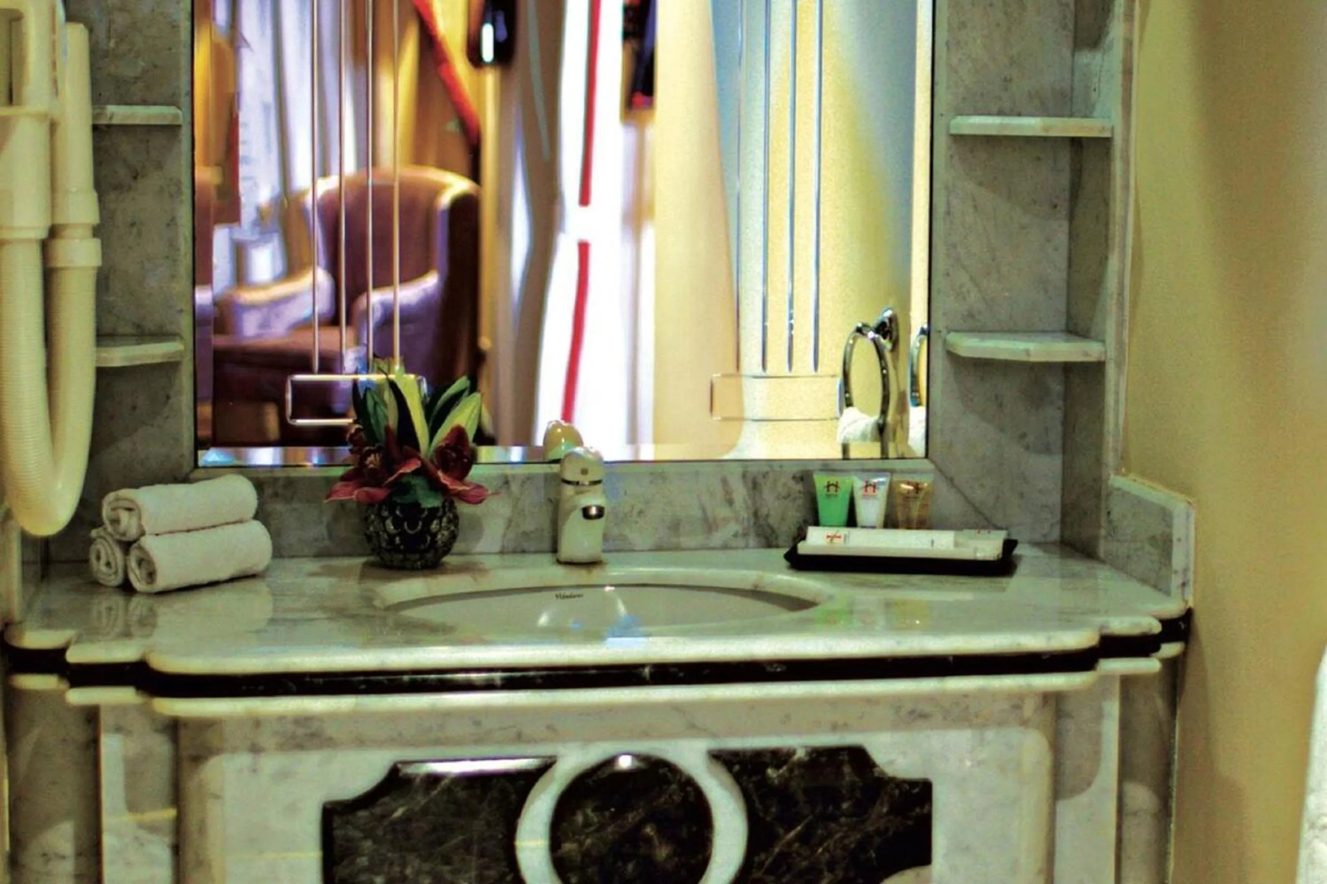 Bathroom in Panorama Hotel and Spa