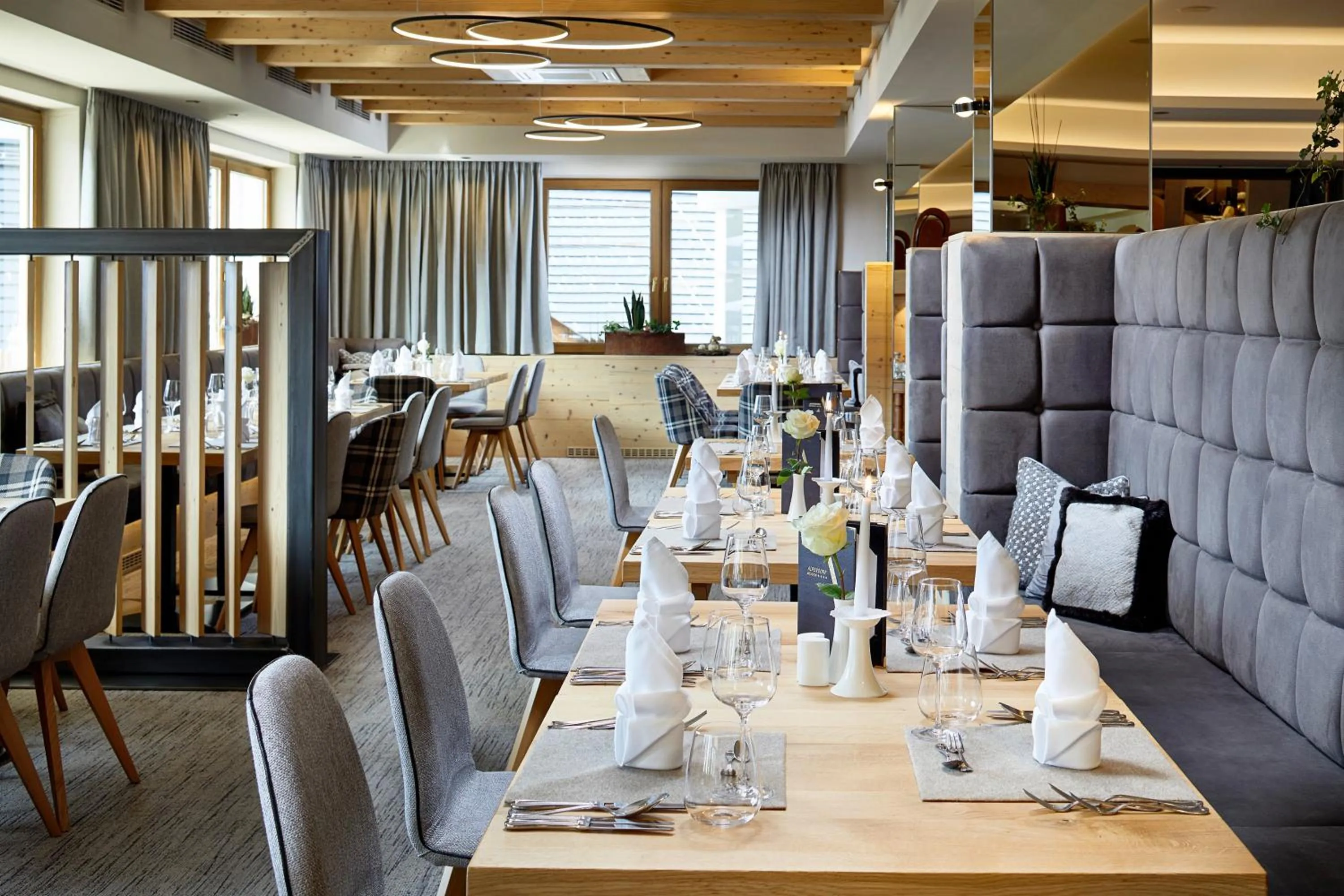 Restaurant/places to eat in Aktivhotel Alpendorf