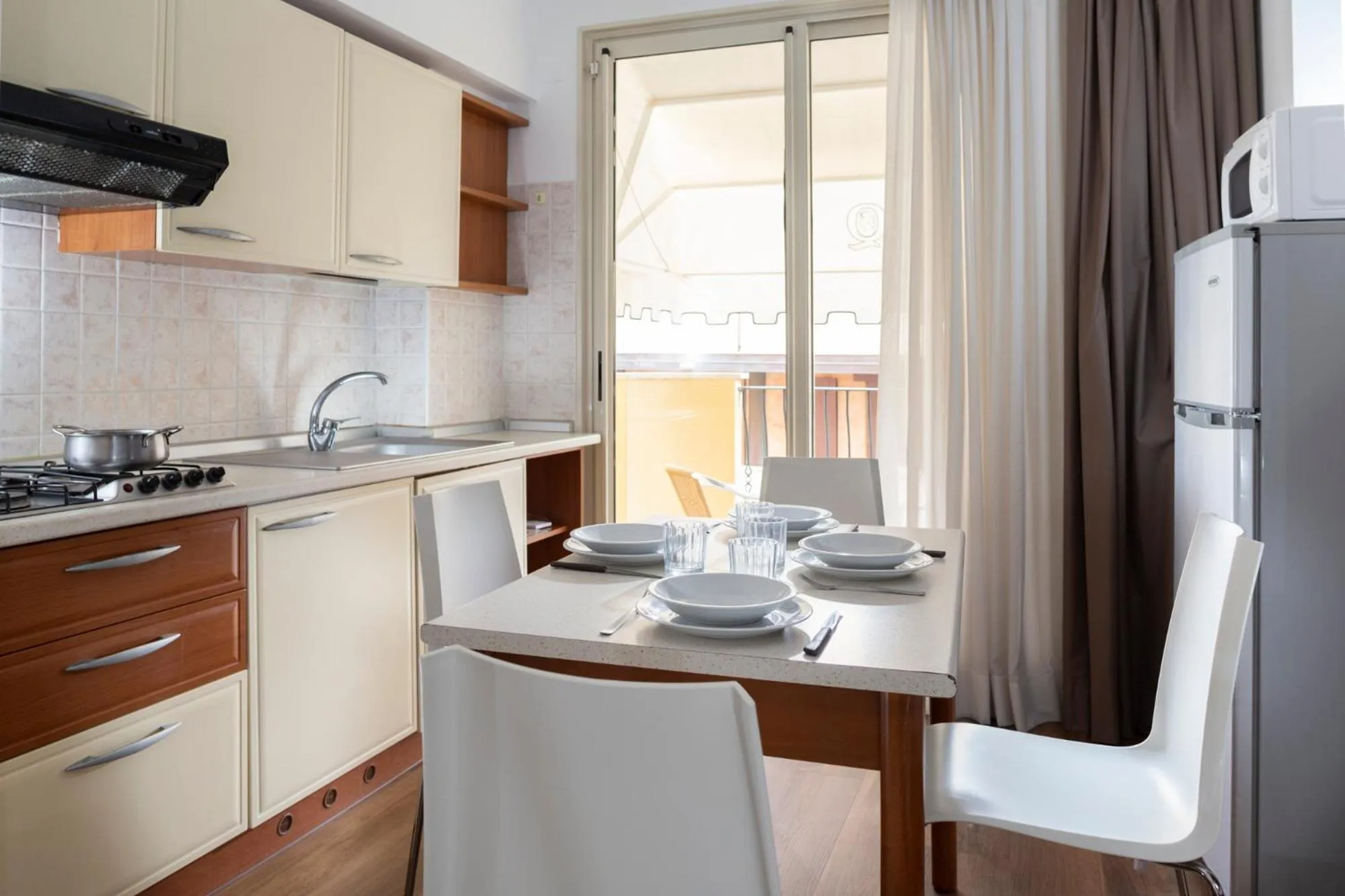 Kitchen or kitchenette in Residence Queen