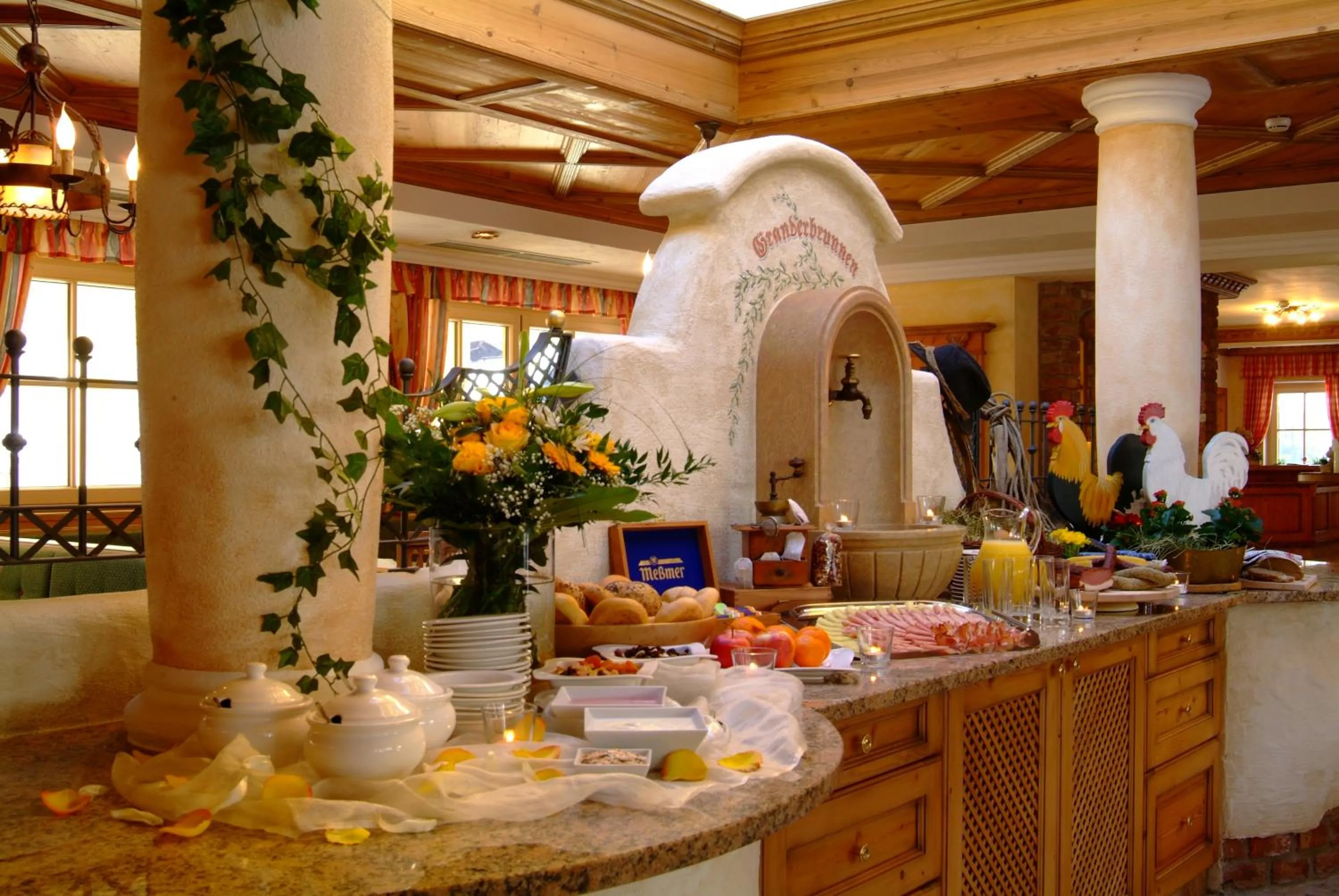 Breakfast in Landhaus & Appartementhaus Haussteiner