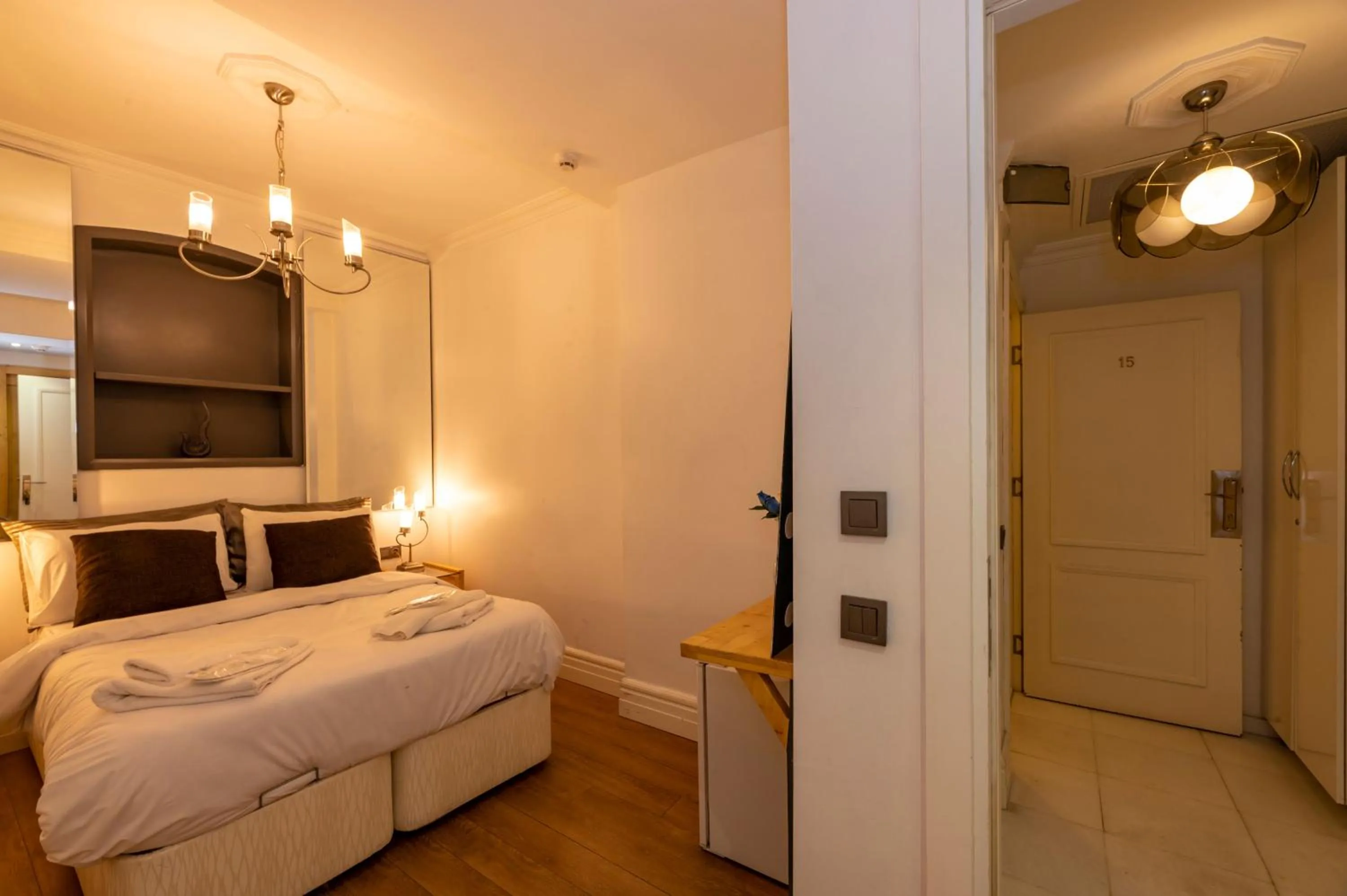 Bedroom in Pera Line Cihangir