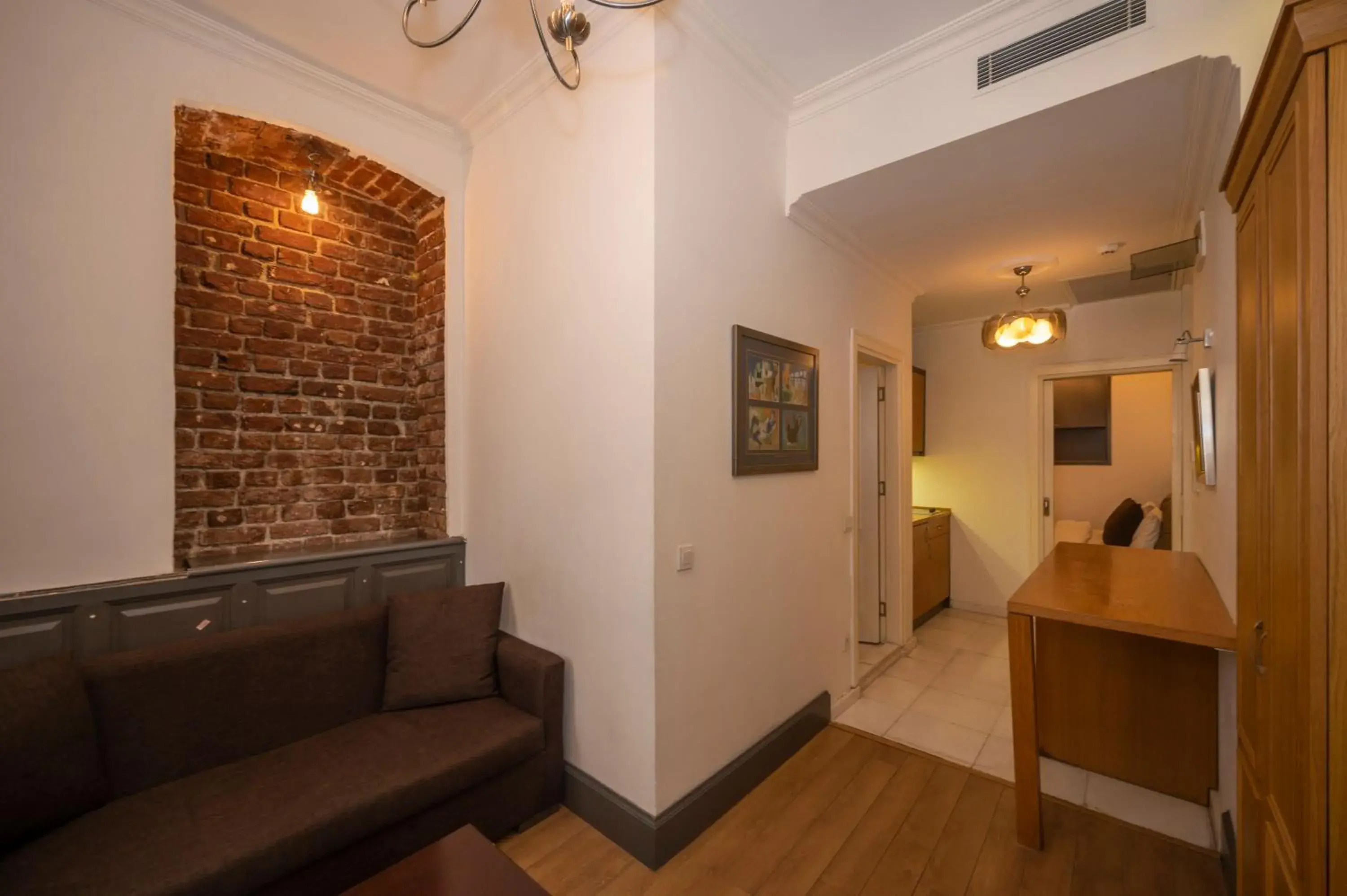 One-Bedroom Suite in Pera Line Cihangir One-Bedroom Suite in Pera Line Cihangir