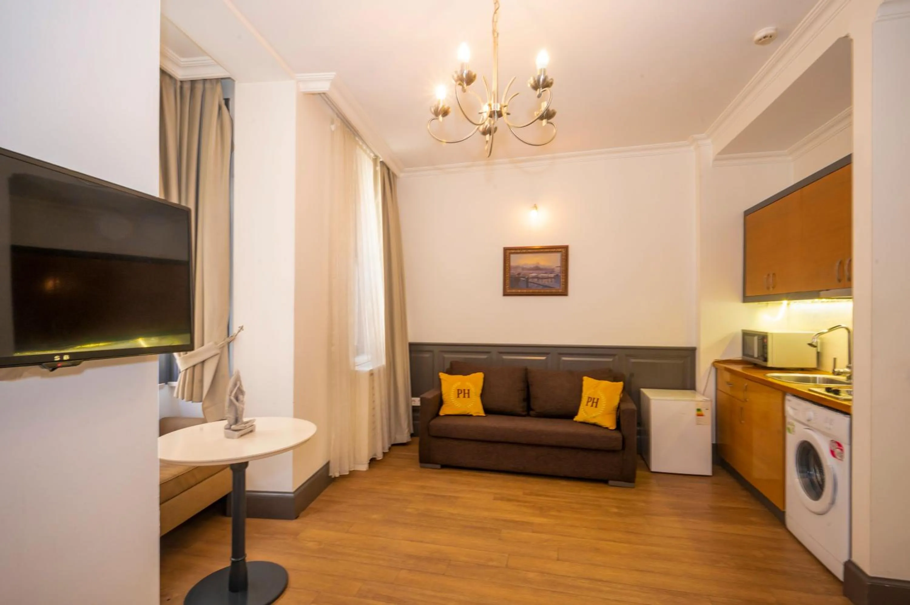 TV and multimedia, Seating Area in Pera Line Cihangir