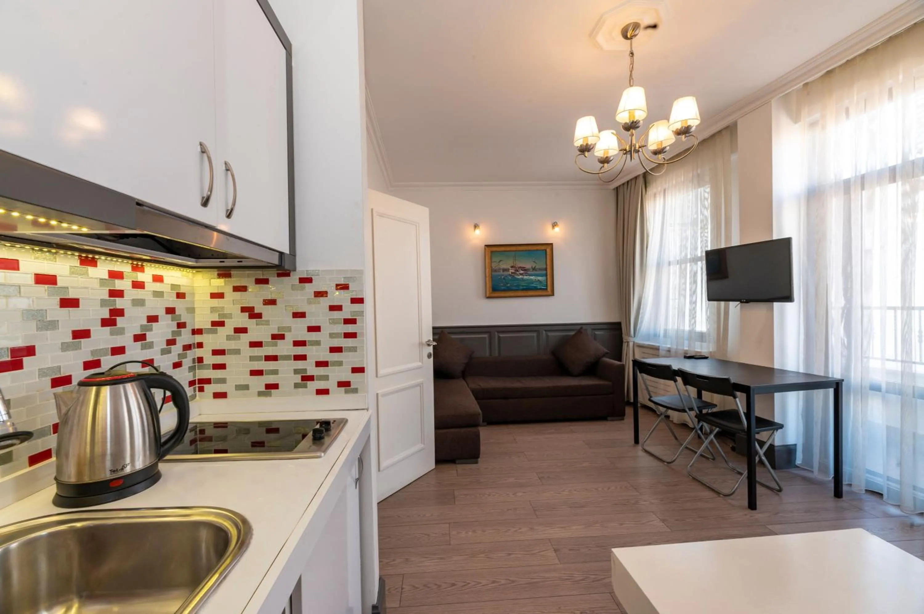 Coffee/tea facilities, Kitchen/Kitchenette in Pera Line Cihangir