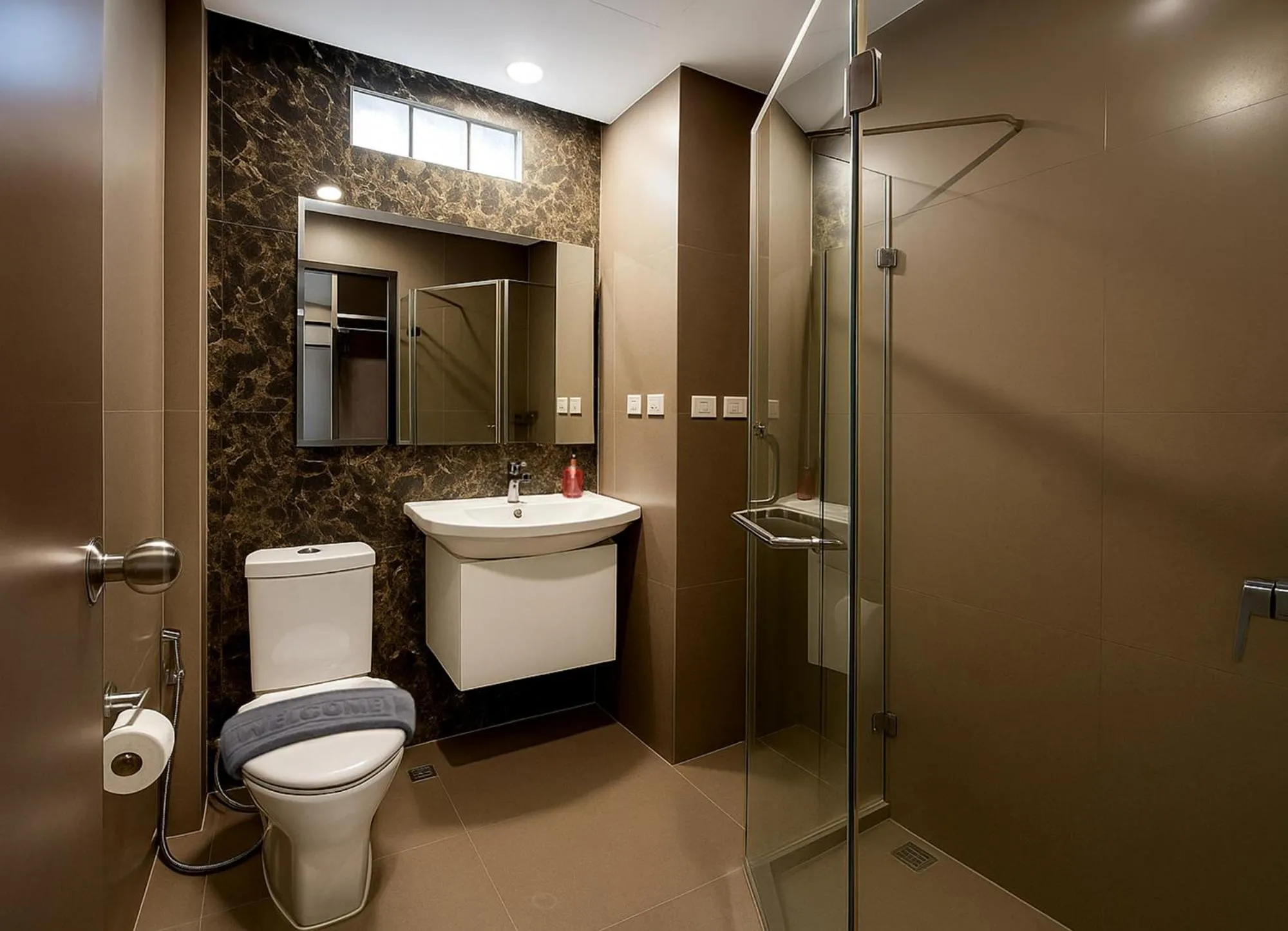 Shower in GLOW Pattaya