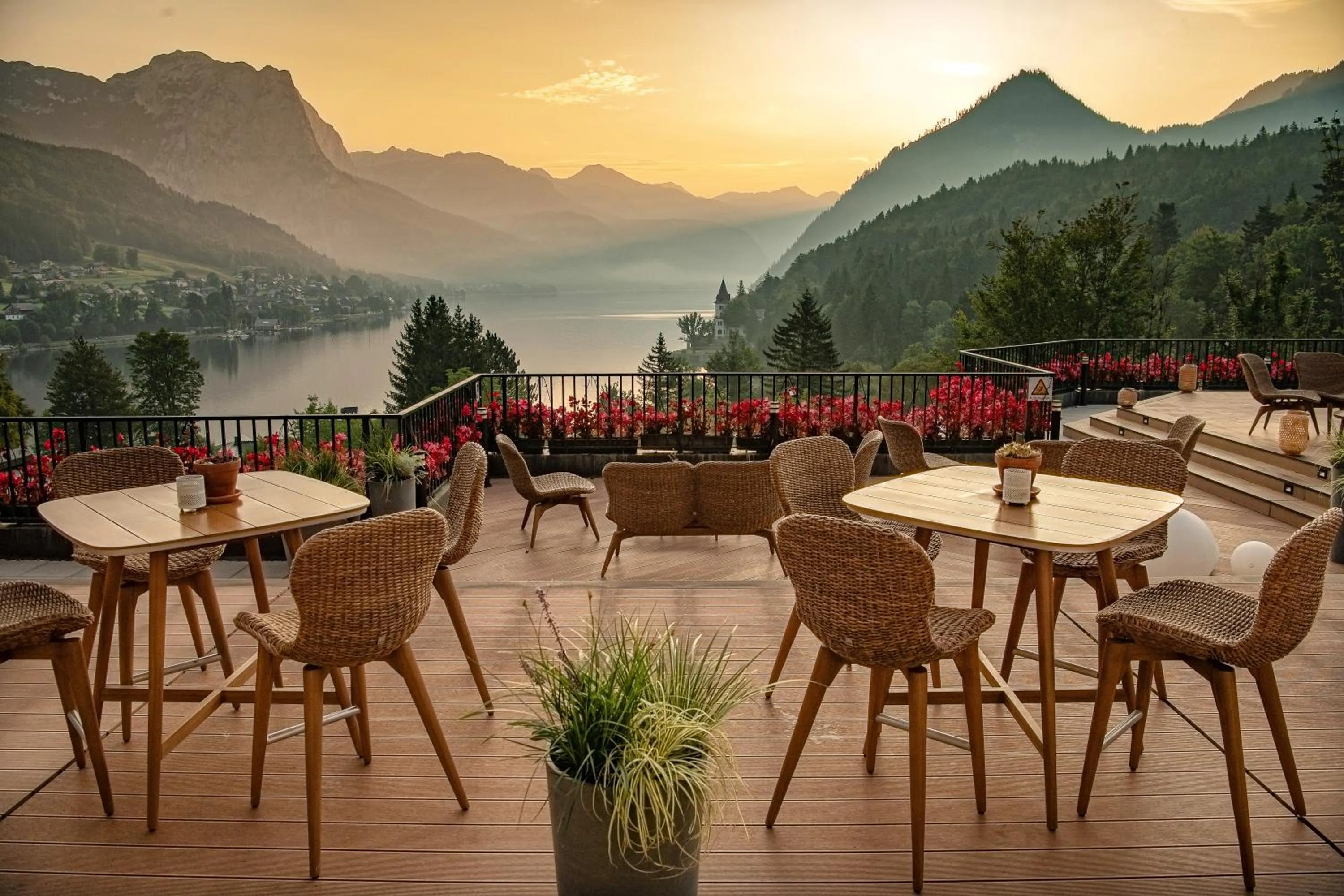 Restaurant/places to eat in MONDI Hotel am Grundlsee