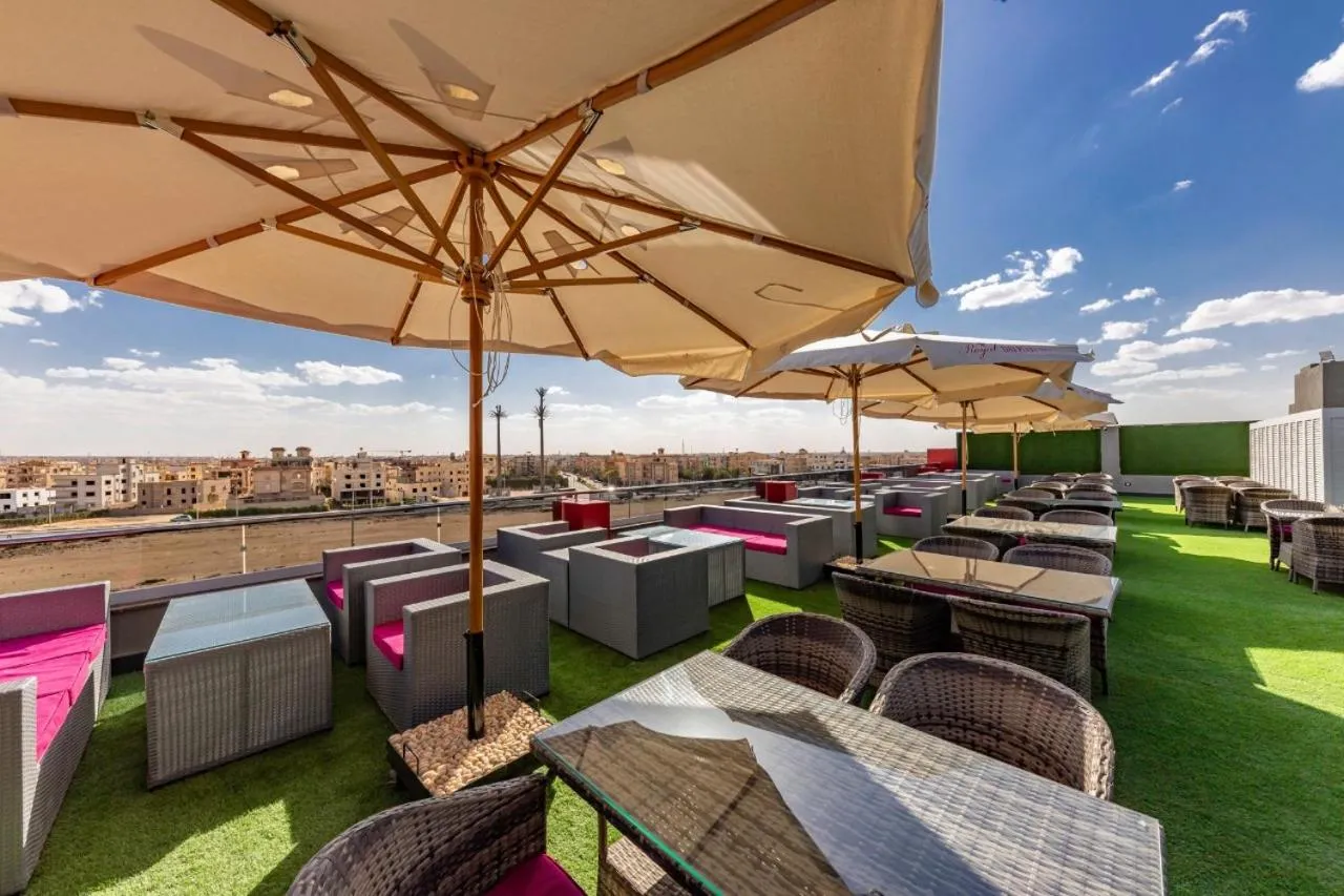 Seating area in Royal Day Plaza Hotel
