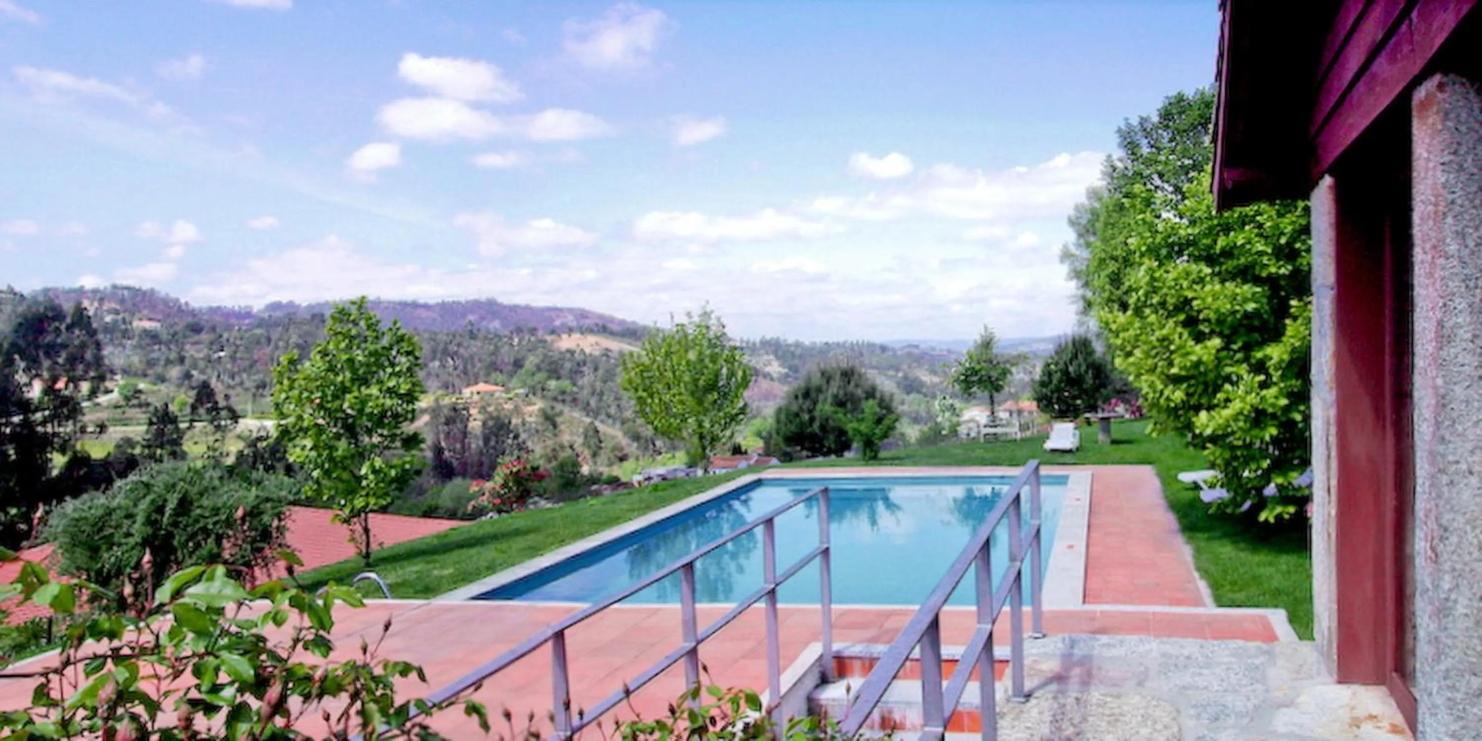Swimming pool in Quinta Da Longra
